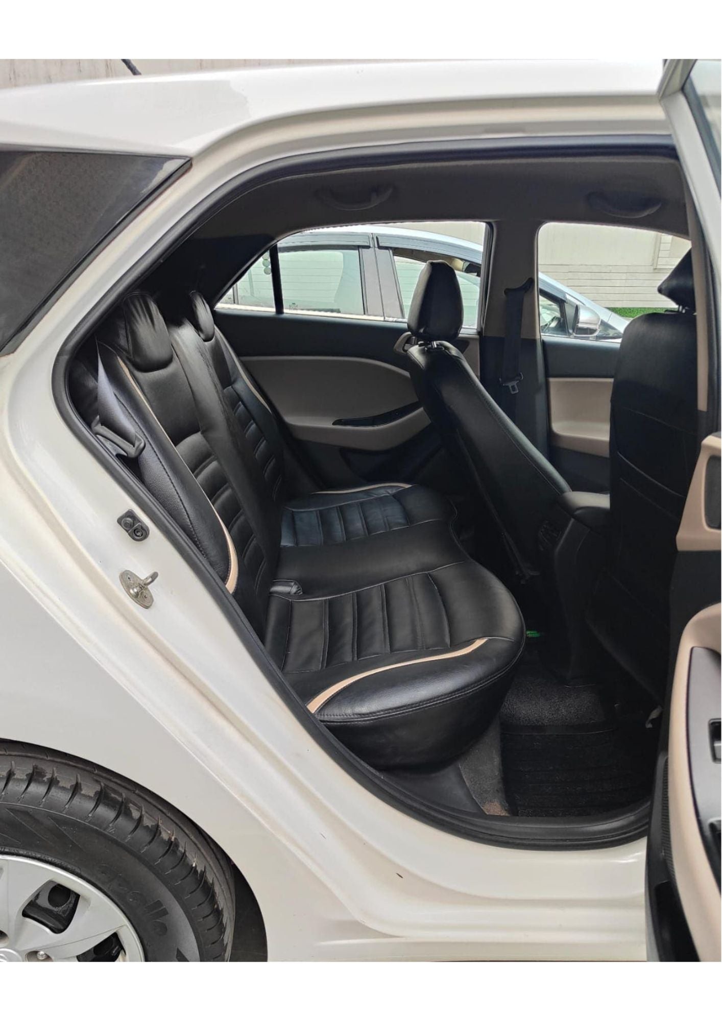 HYUNDAI I20 SPORTZ PETROL (2017)