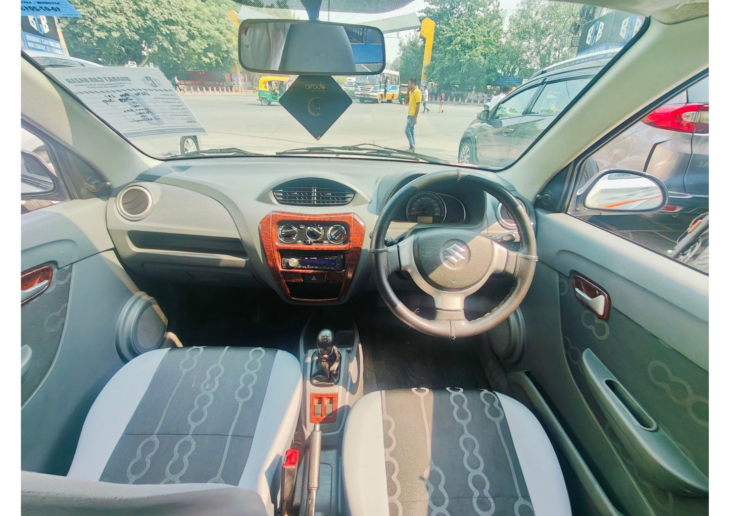 12,000 KMS MARUTI ALTO 800 LXI PETROL (2013)