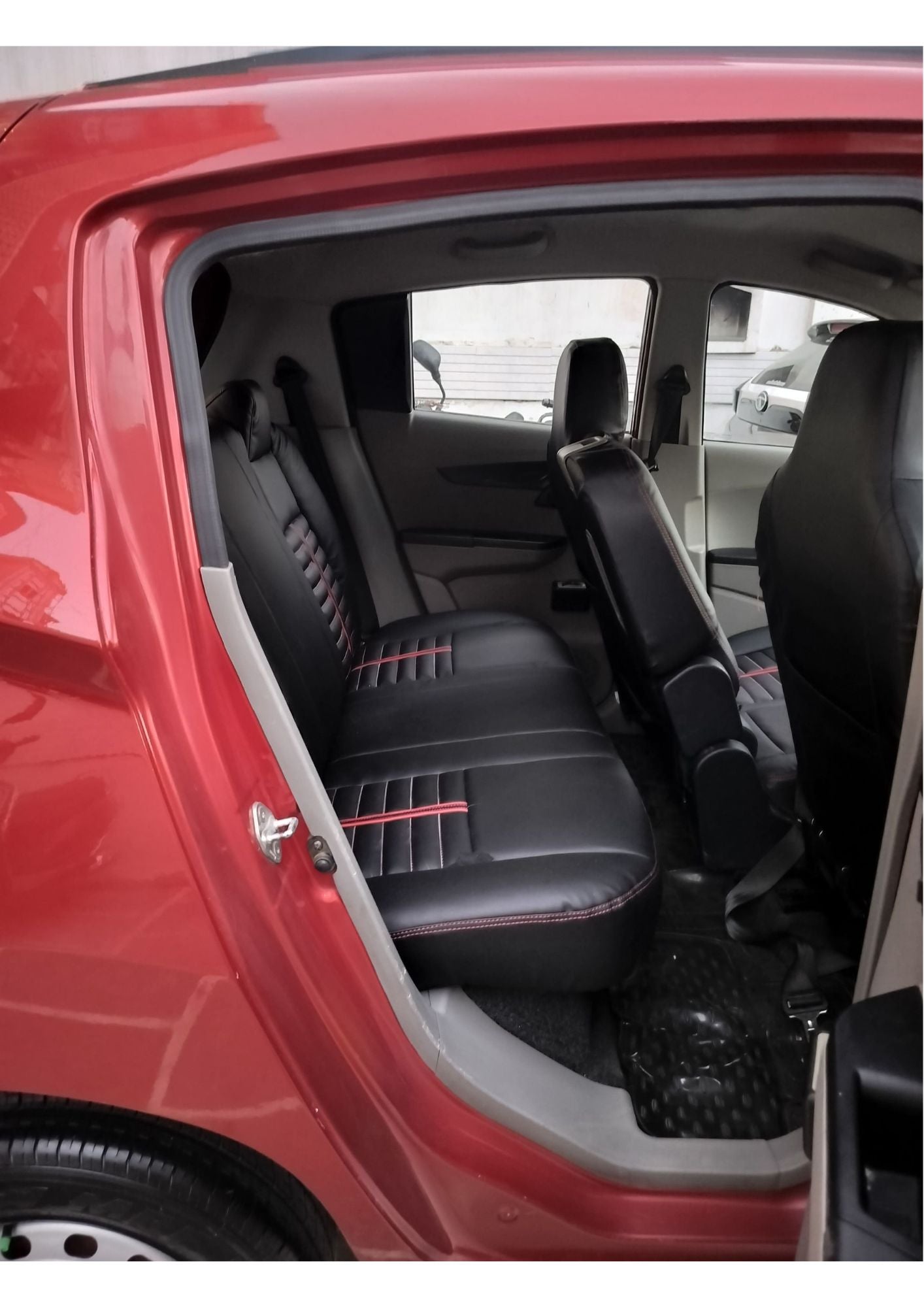 MAHINDRA KUV 100 K2+ PETROL (2016)
