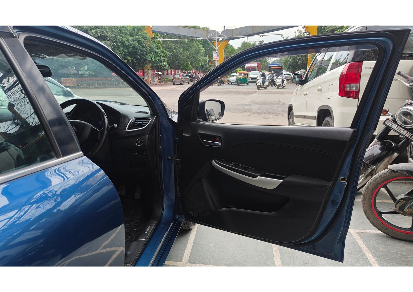 27,000 KMS MARUTI BALENO ALPHA PETROL (2016)