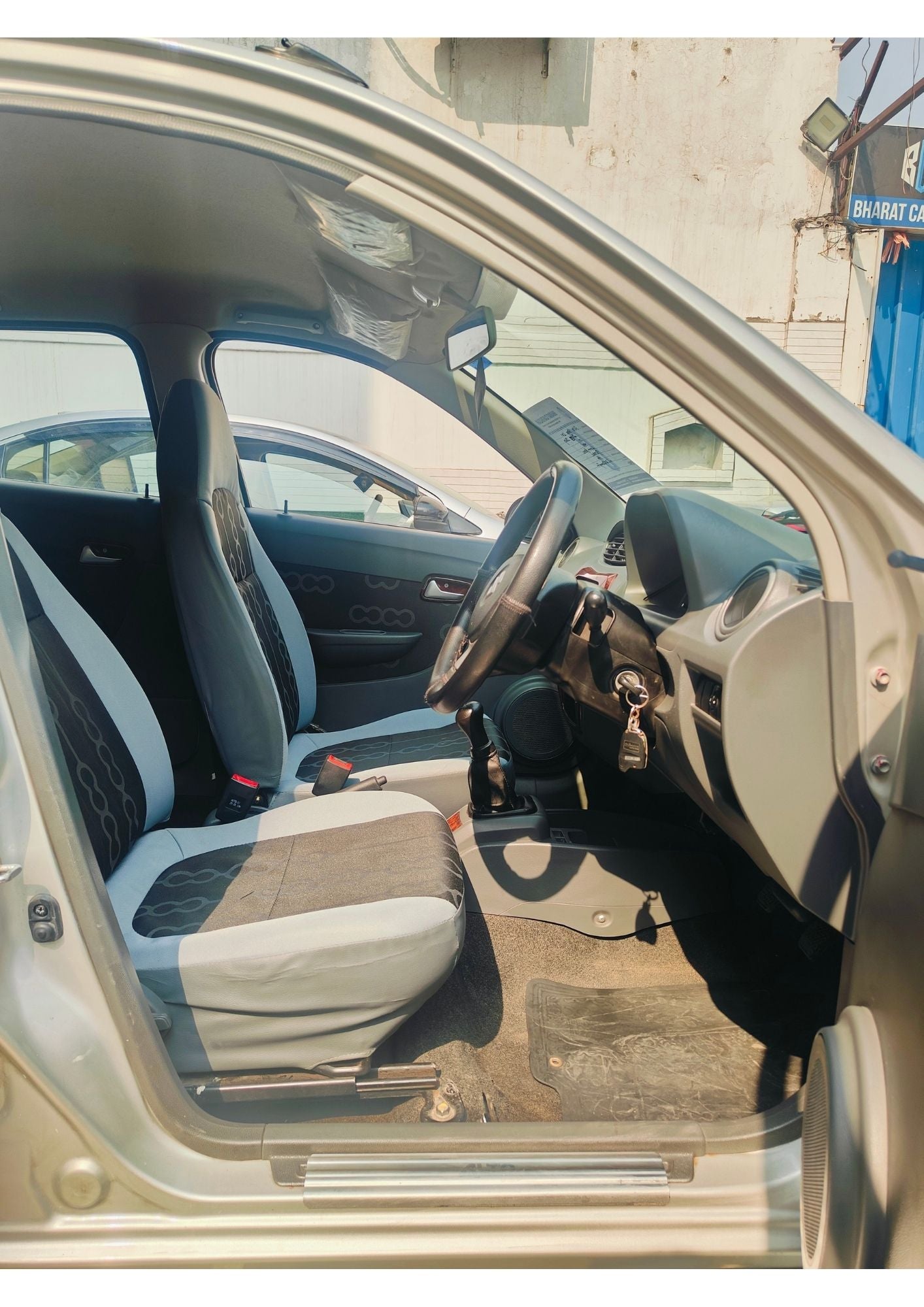 12,000 KMS MARUTI ALTO 800 LXI PETROL (2013)
