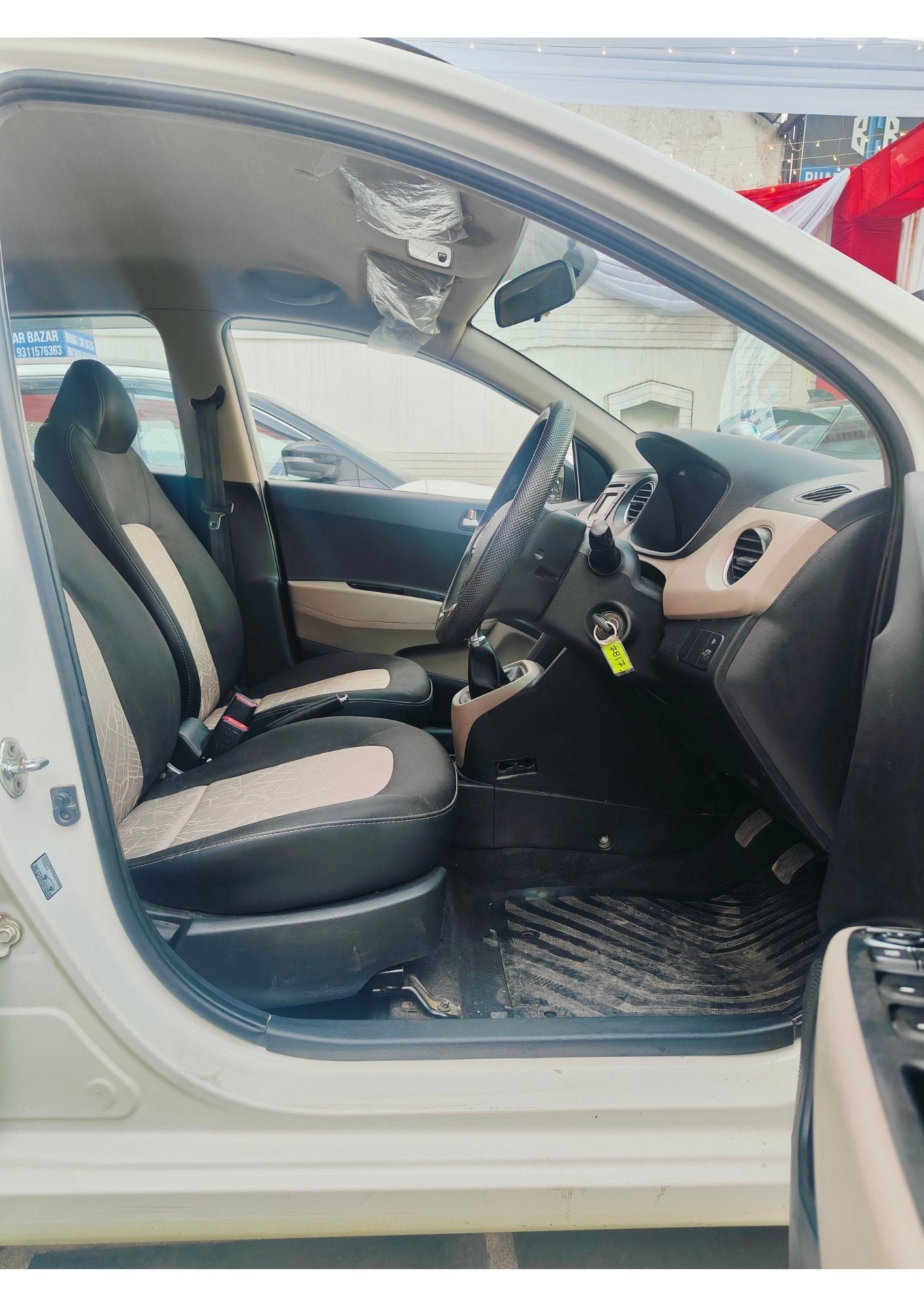 48,000 KMS HYUNDAI GRAND I10 SPORTZ PETROL (2015)