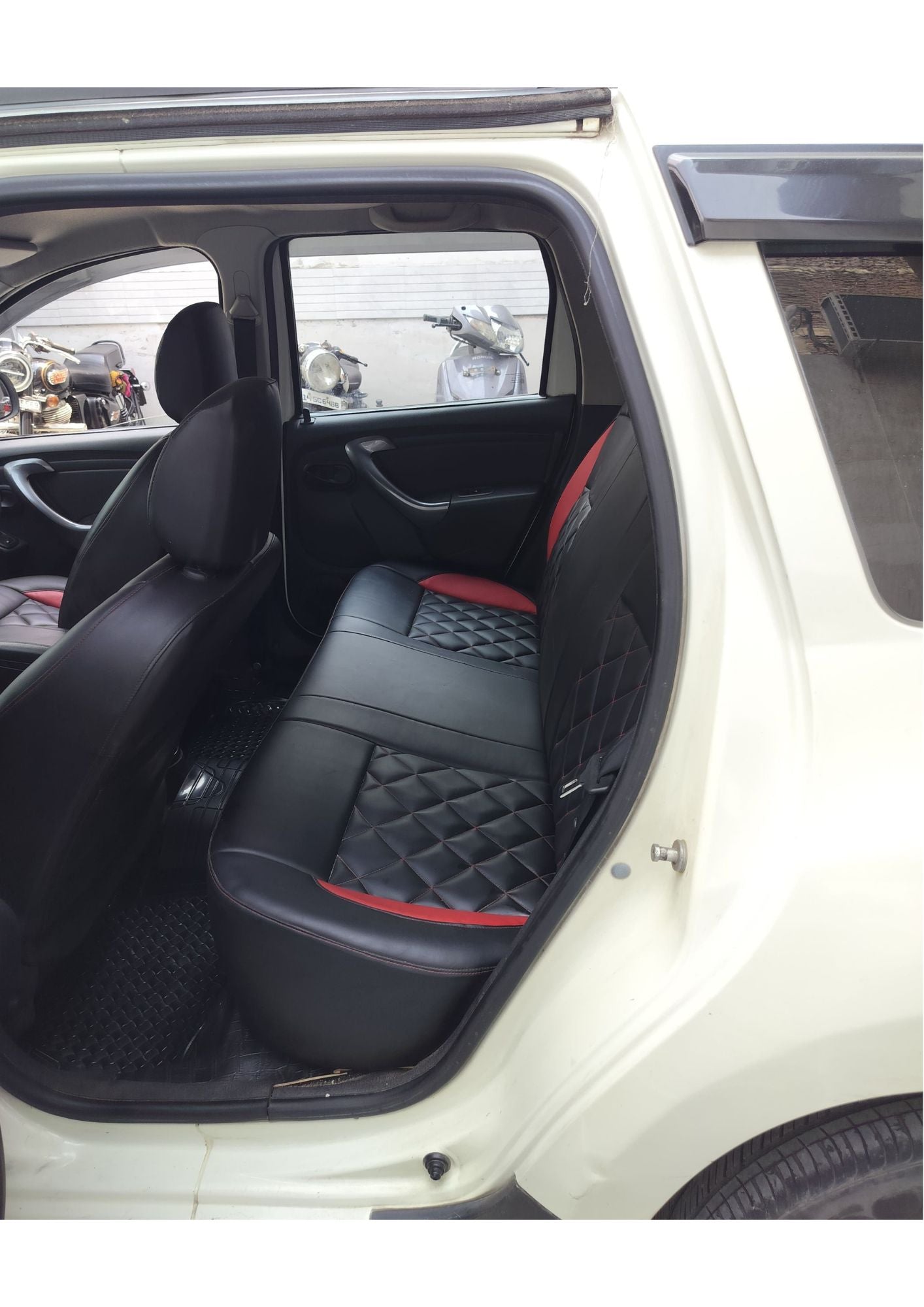 RENAULT DUSTER RXL PETROL (2014)