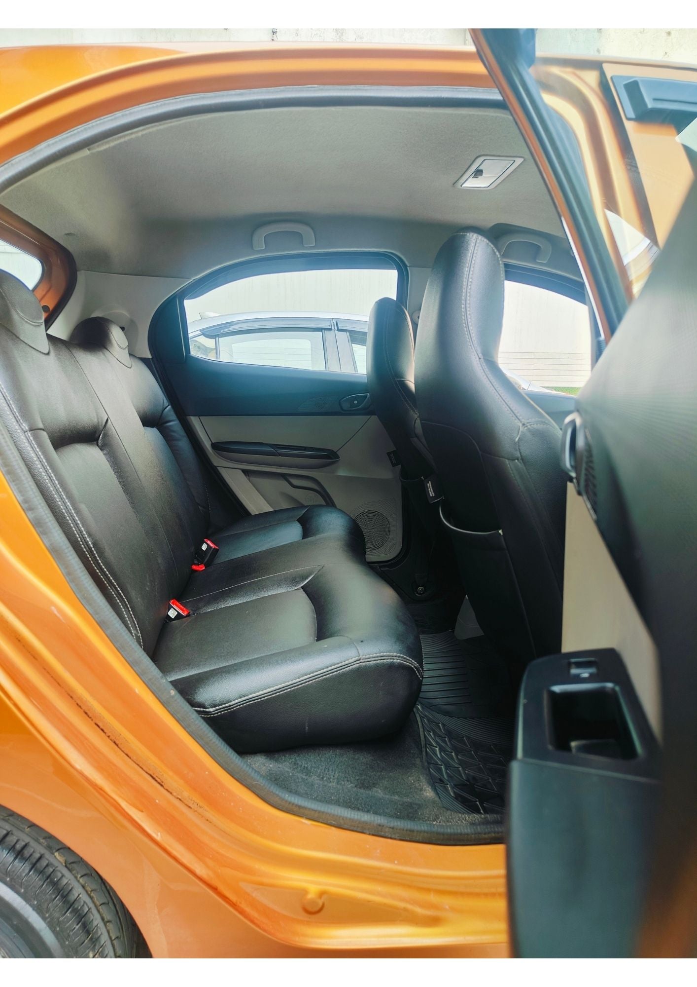 TATA TIAGO XT 1.2 PETROL (2017)