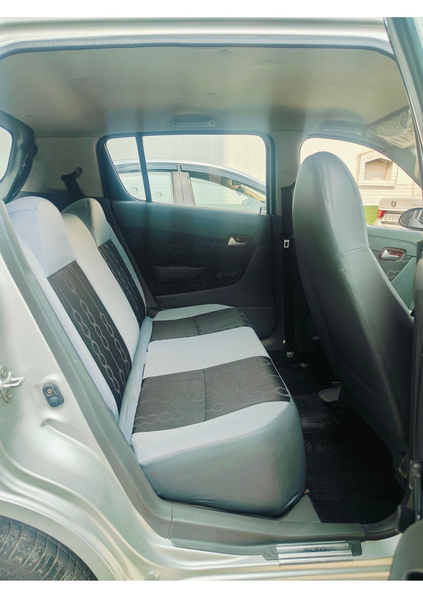 12,000 KMS MARUTI ALTO 800 LXI PETROL (2013)