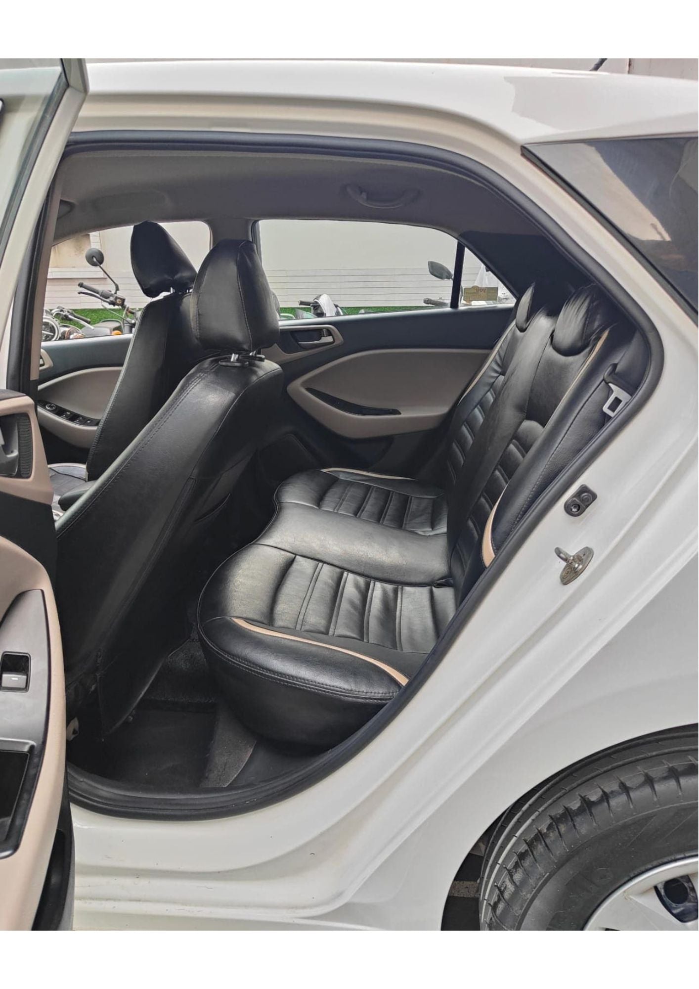 HYUNDAI I20 SPORTZ PETROL (2017)