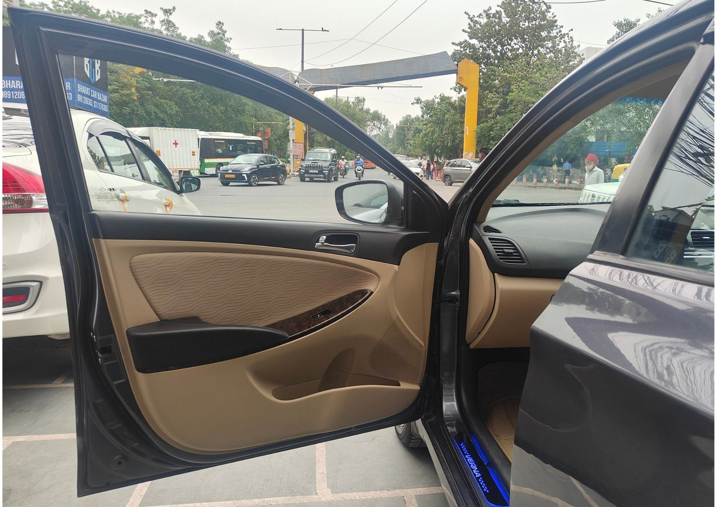 HYUNDAI VERNA CX 1.4 CNG (2014)
