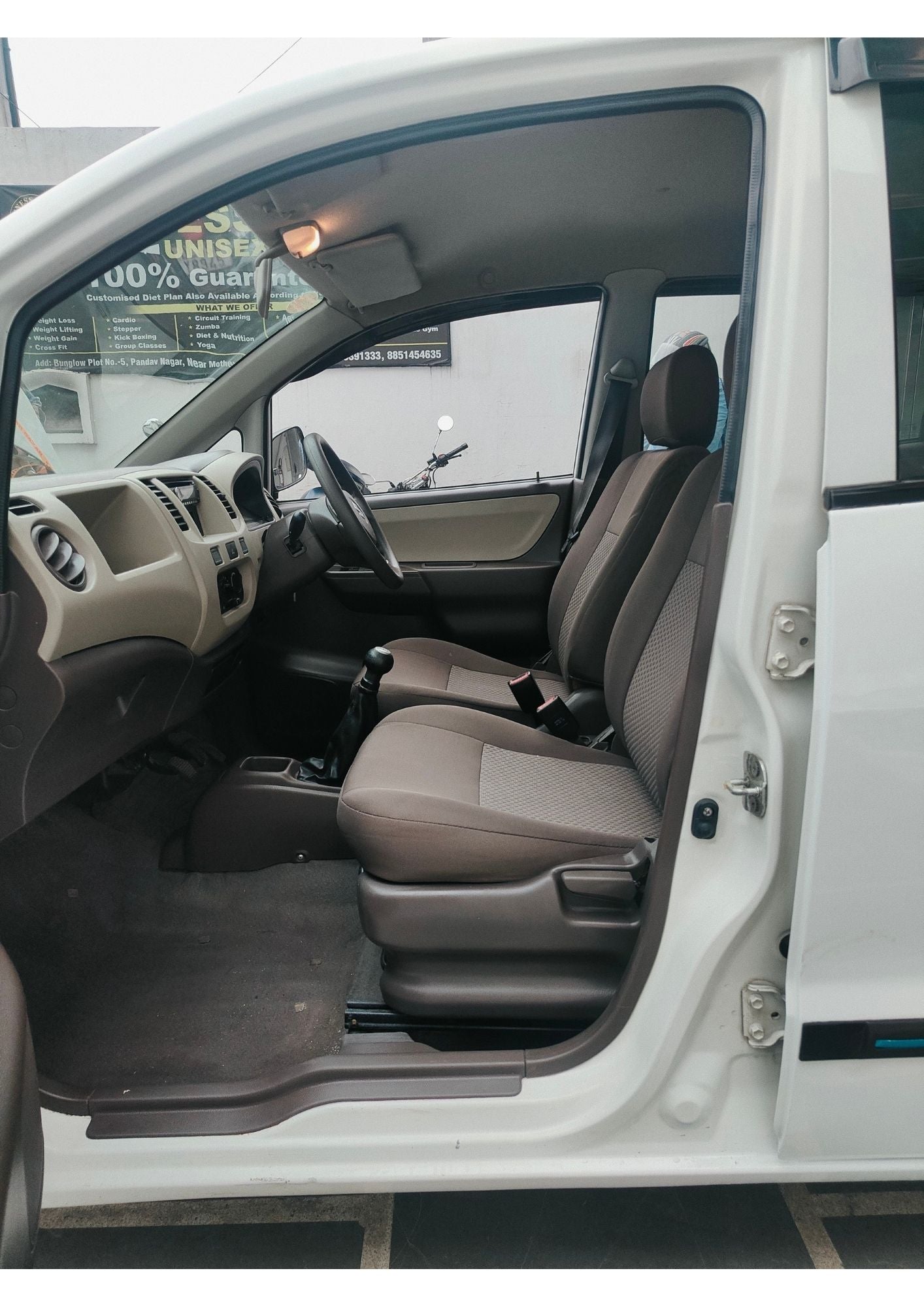 38,000KMS MARUTI ZEN ESTILO LXI PETROL (2013)