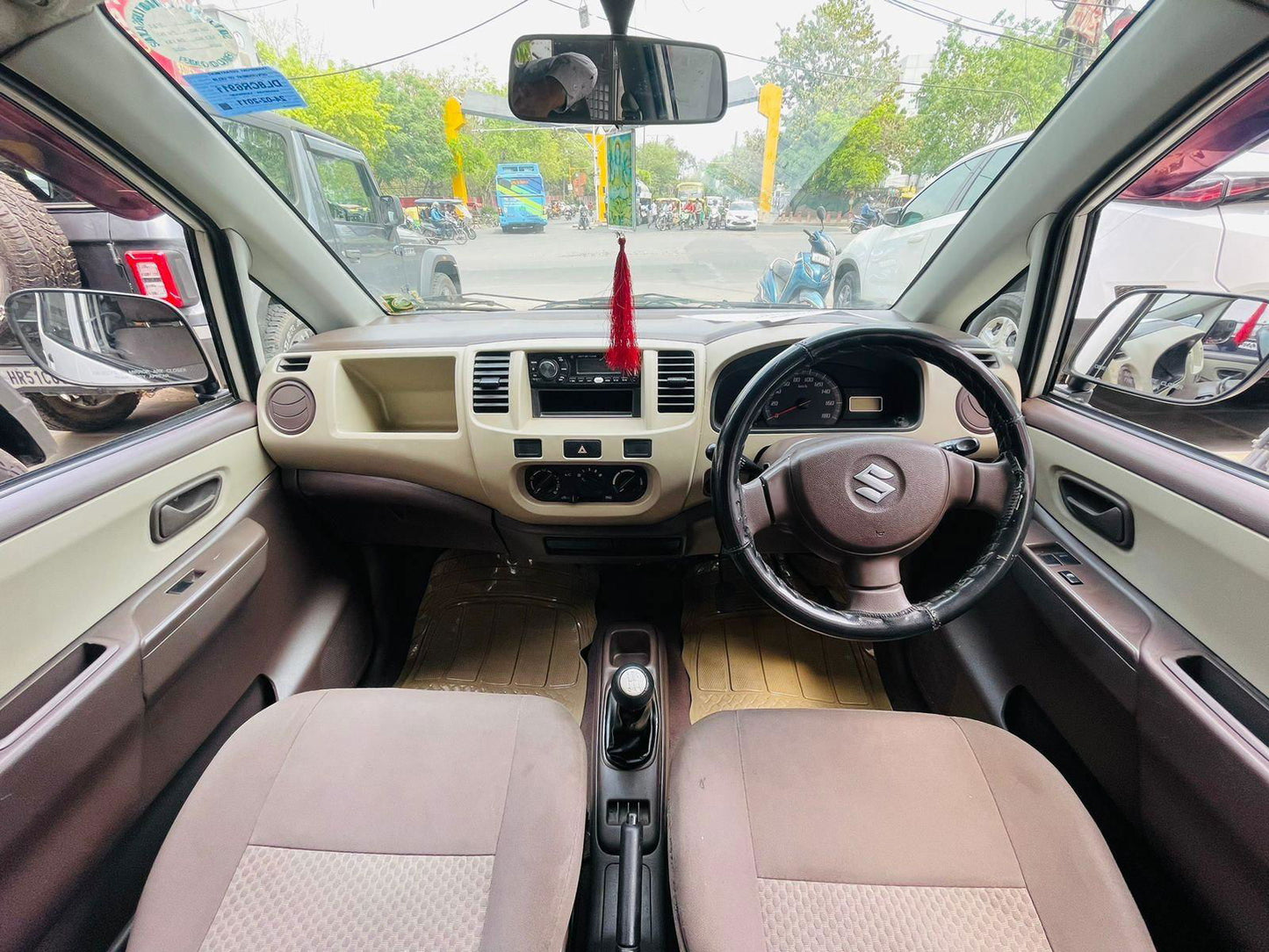 17,000KMS MARUTI ZEN ESTILO LXI PETROL (2011) - Bharat Car Bazar