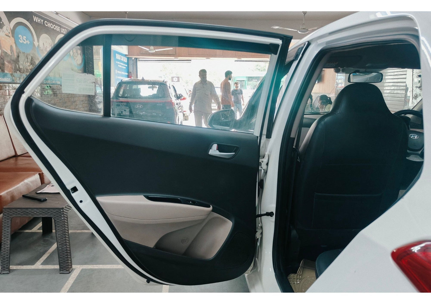 39,000 KMS HYUNDAI GRAND I10 SPORTZ PETROL (2018)