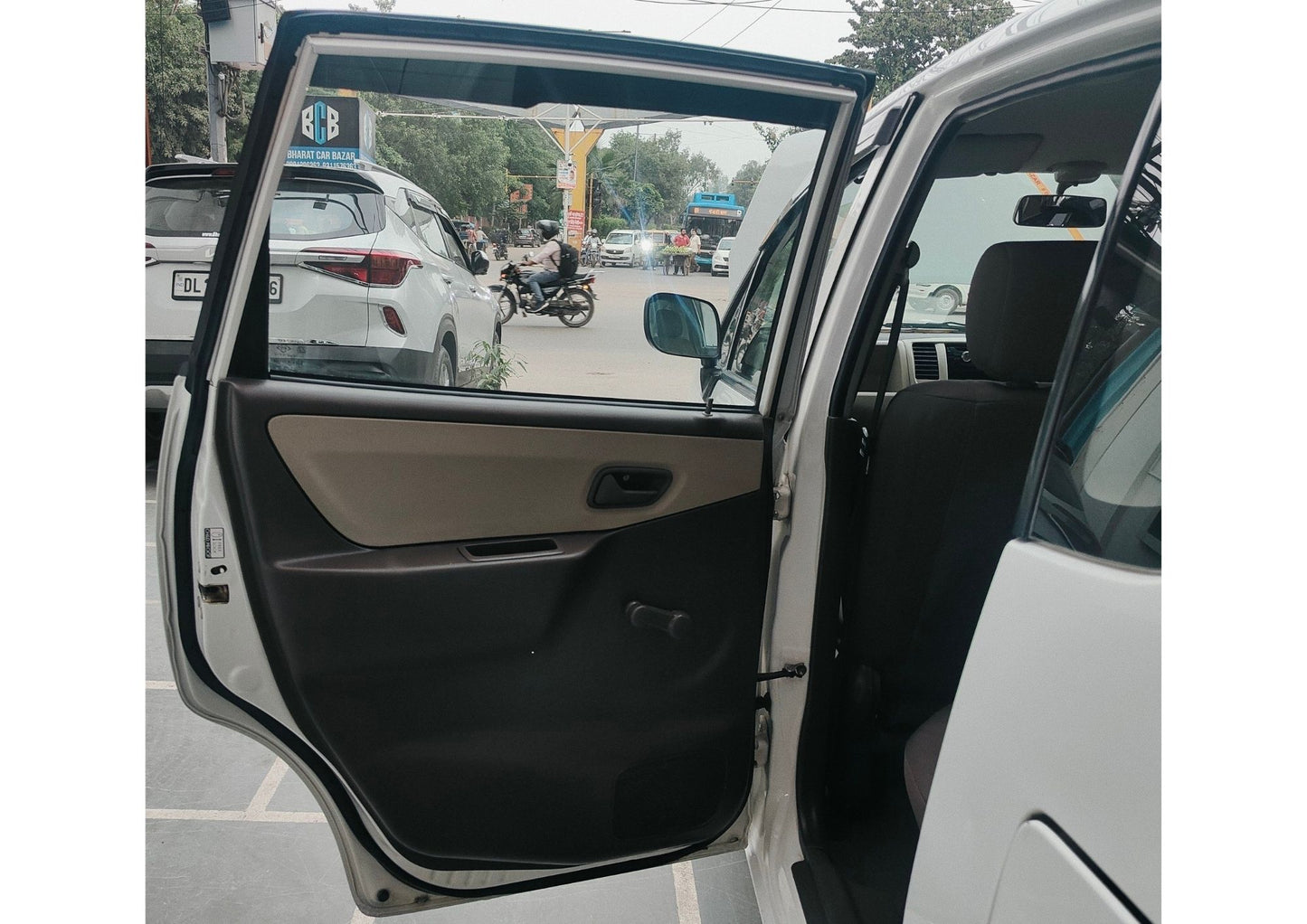 38,000KMS MARUTI ZEN ESTILO LXI PETROL (2013)