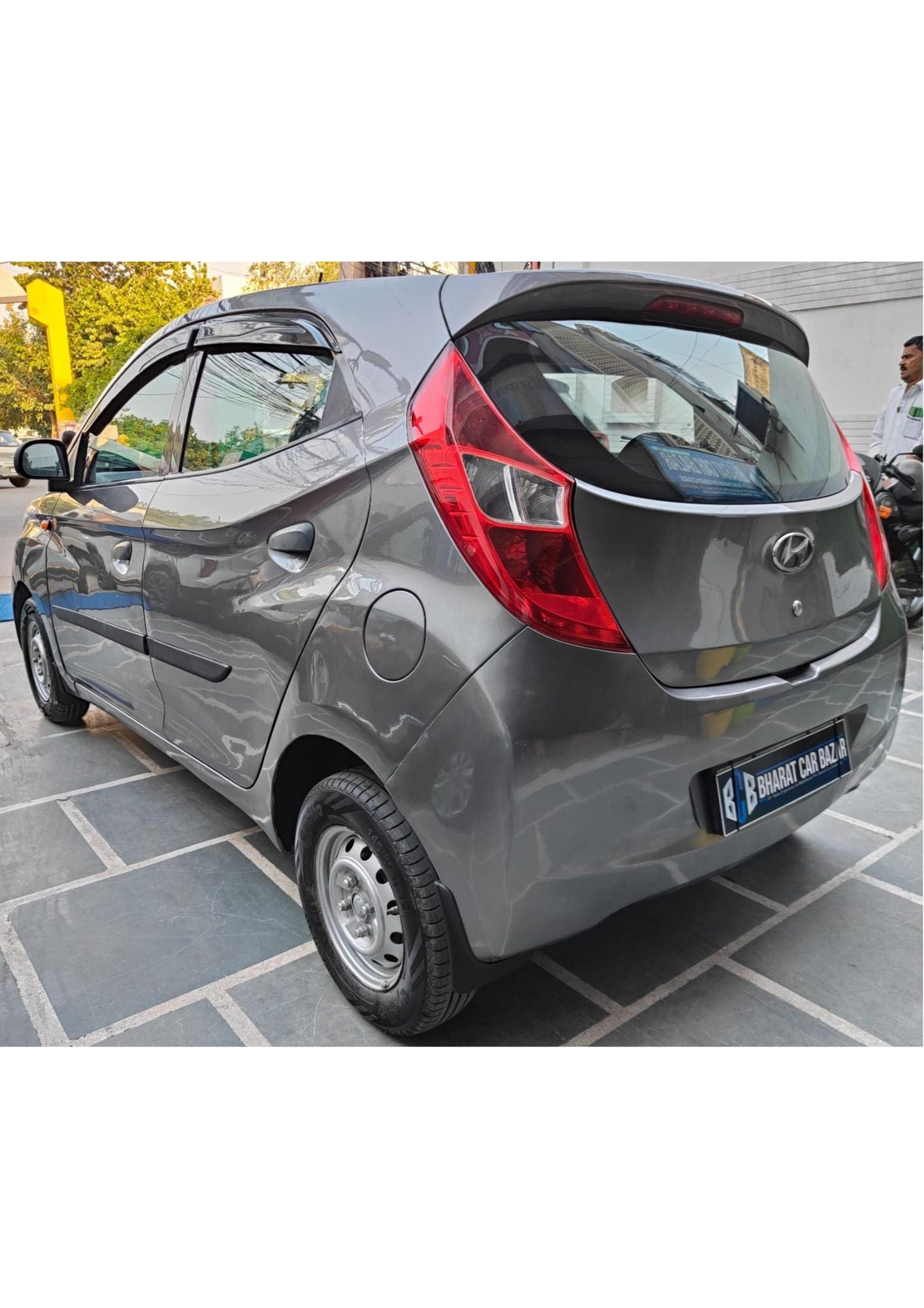 HYUNDAI EON ERA+ PETROL (2012)