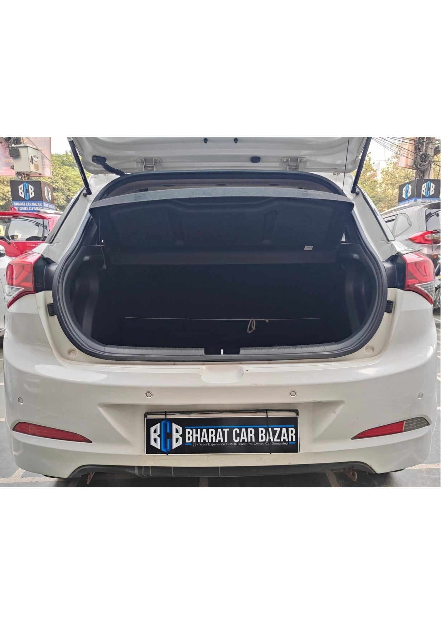 HYUNDAI I20 SPORTZ PETROL (2017)