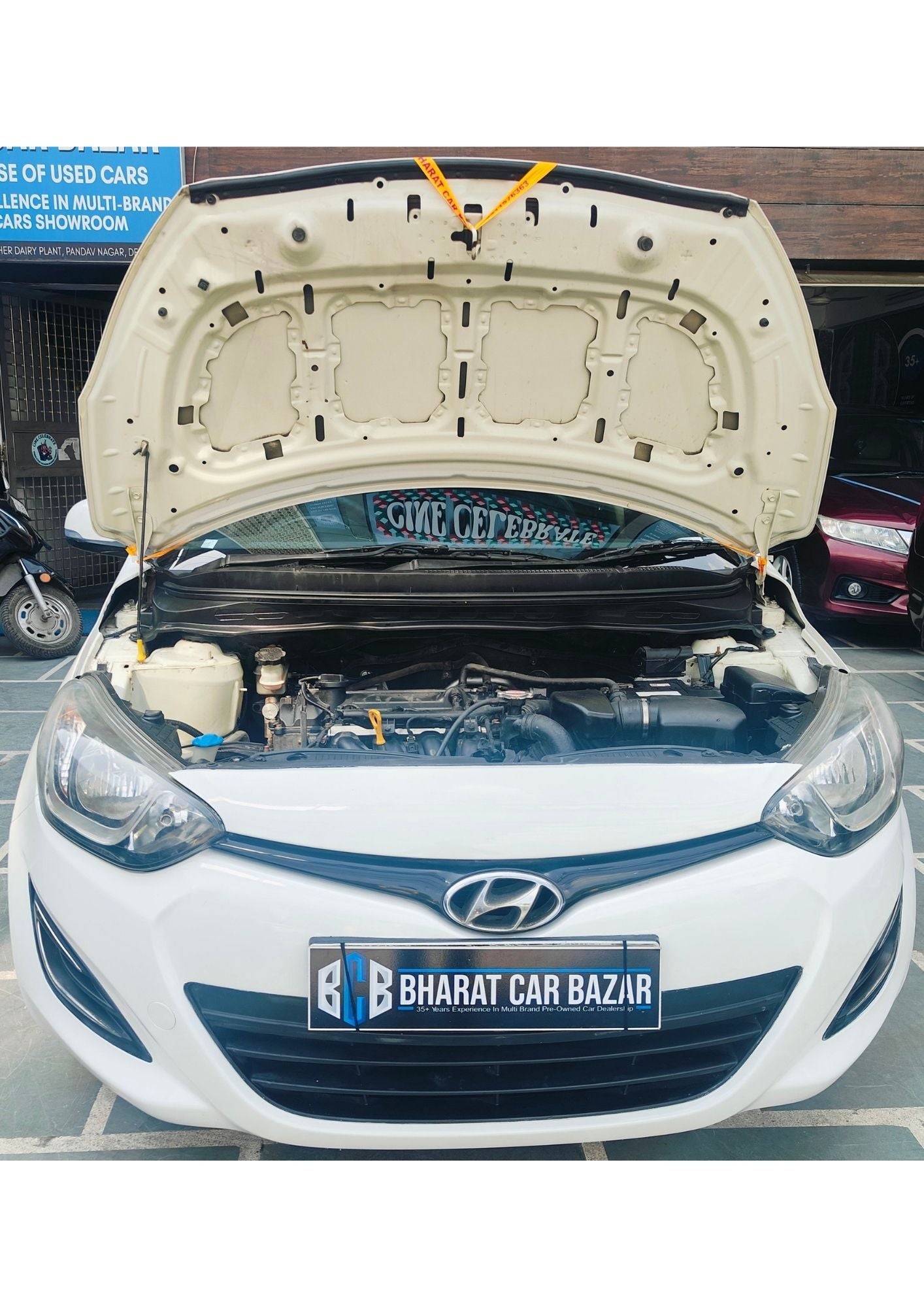 39,000 KMS HYUNDAI I20 MAGNA PETROL (2012)