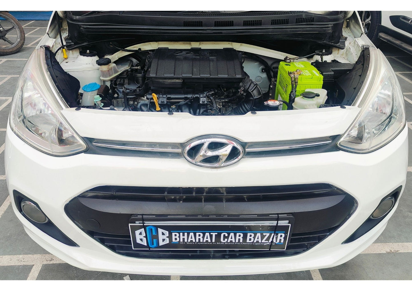 48,000 KMS HYUNDAI GRAND I10 SPORTZ PETROL (2015)