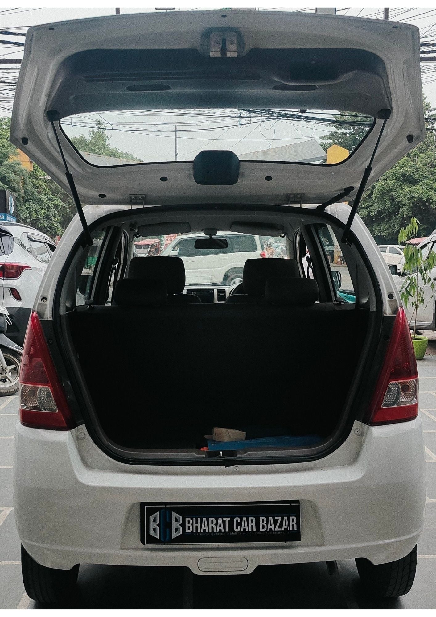 38,000KMS MARUTI ZEN ESTILO LXI PETROL (2013)