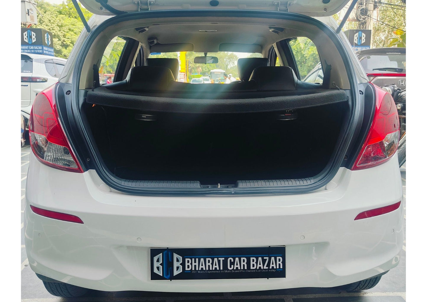 39,000 KMS HYUNDAI I20 MAGNA PETROL (2012)