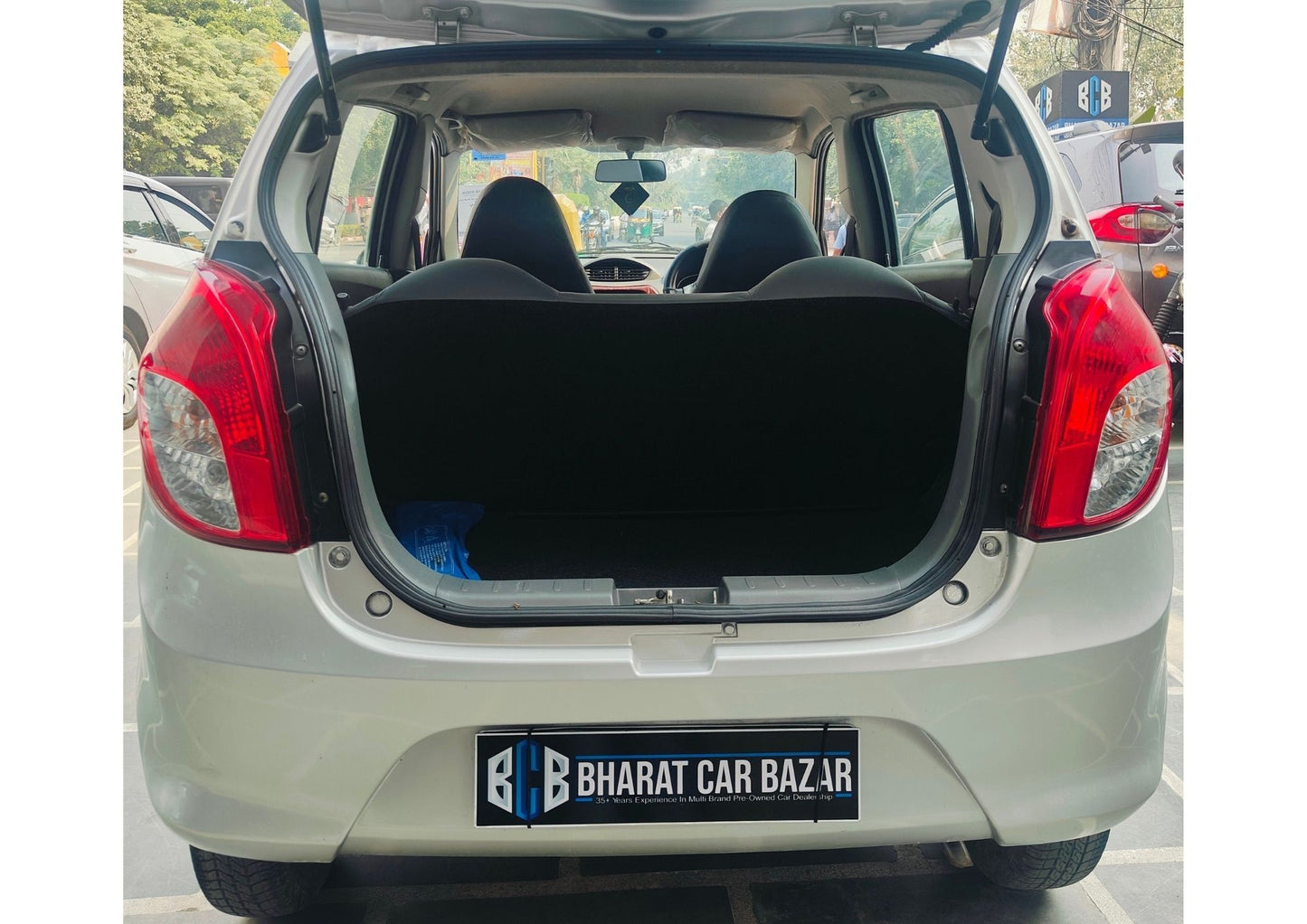 12,000 KMS MARUTI ALTO 800 LXI PETROL (2013)