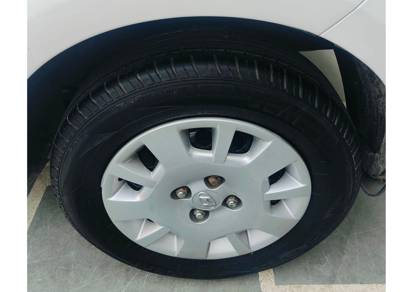 39,000 KMS HYUNDAI I20 MAGNA PETROL (2012)