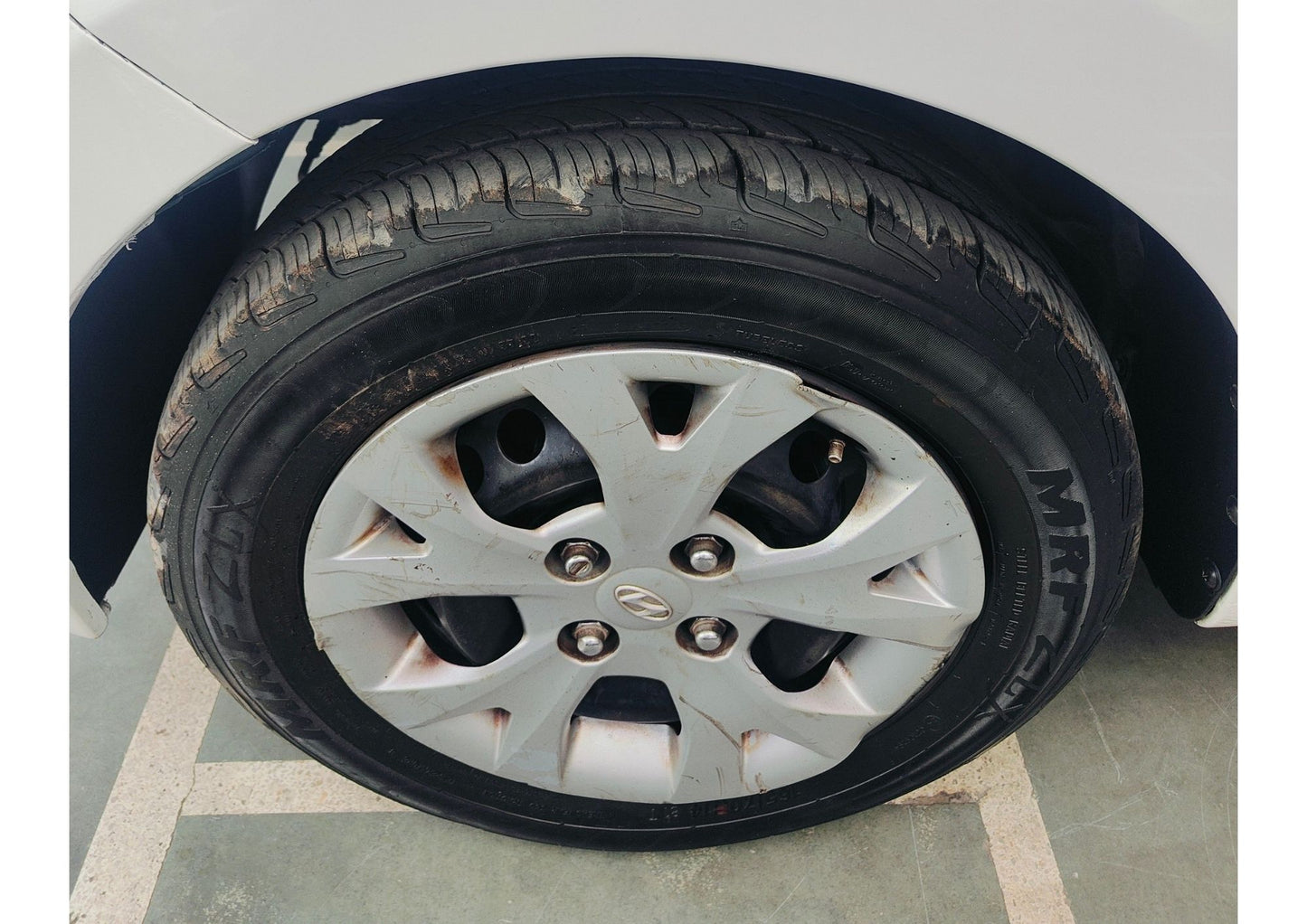 48,000 KMS HYUNDAI GRAND I10 SPORTZ PETROL (2015)