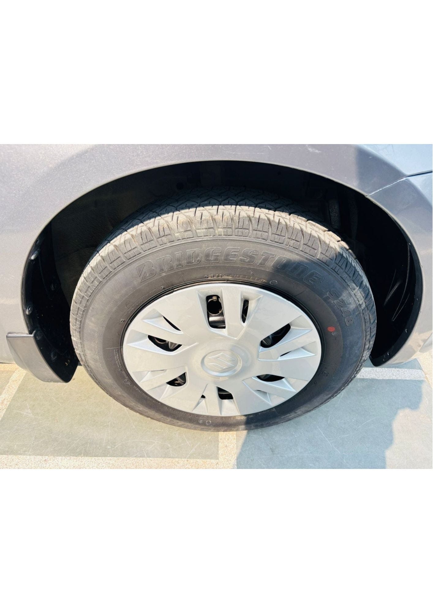 11,000 KMS MARUTI SWIFT VXI  PETROL (2014)