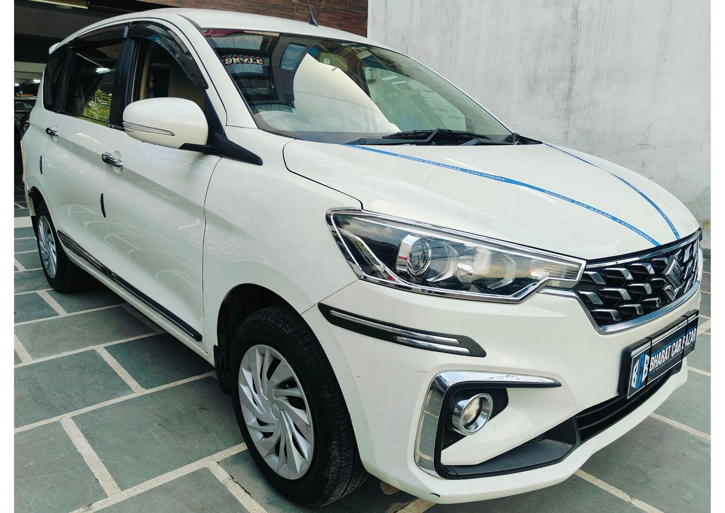 19,000 KMS MARUTI ERTIGA VXI (O) HYBRID PETROL (2024)