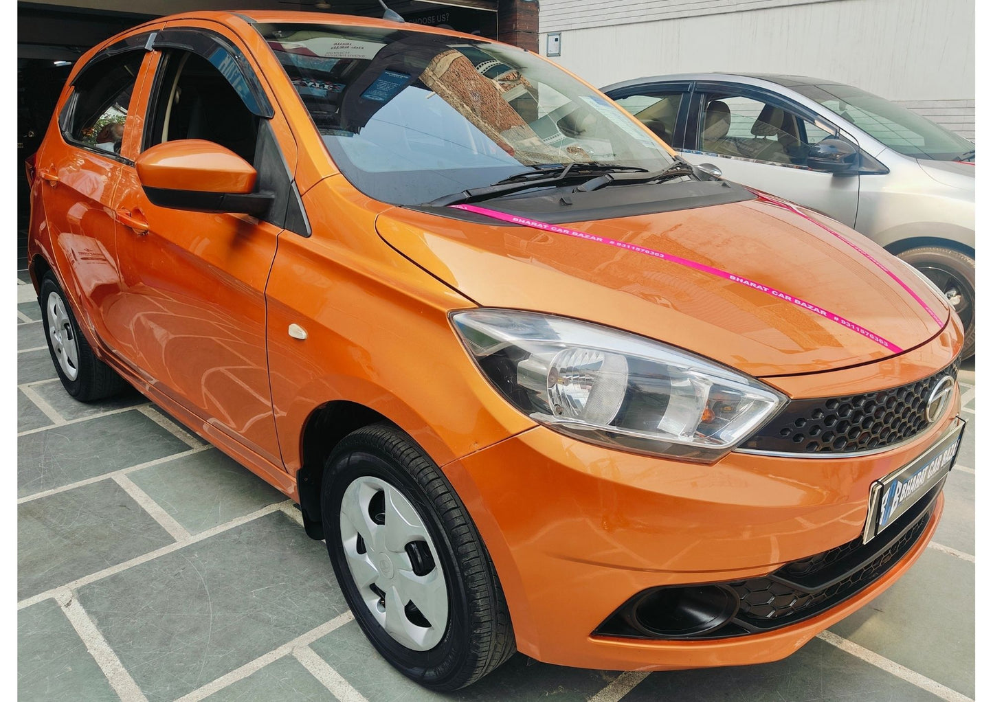 TATA TIAGO XT 1.2 PETROL (2017)