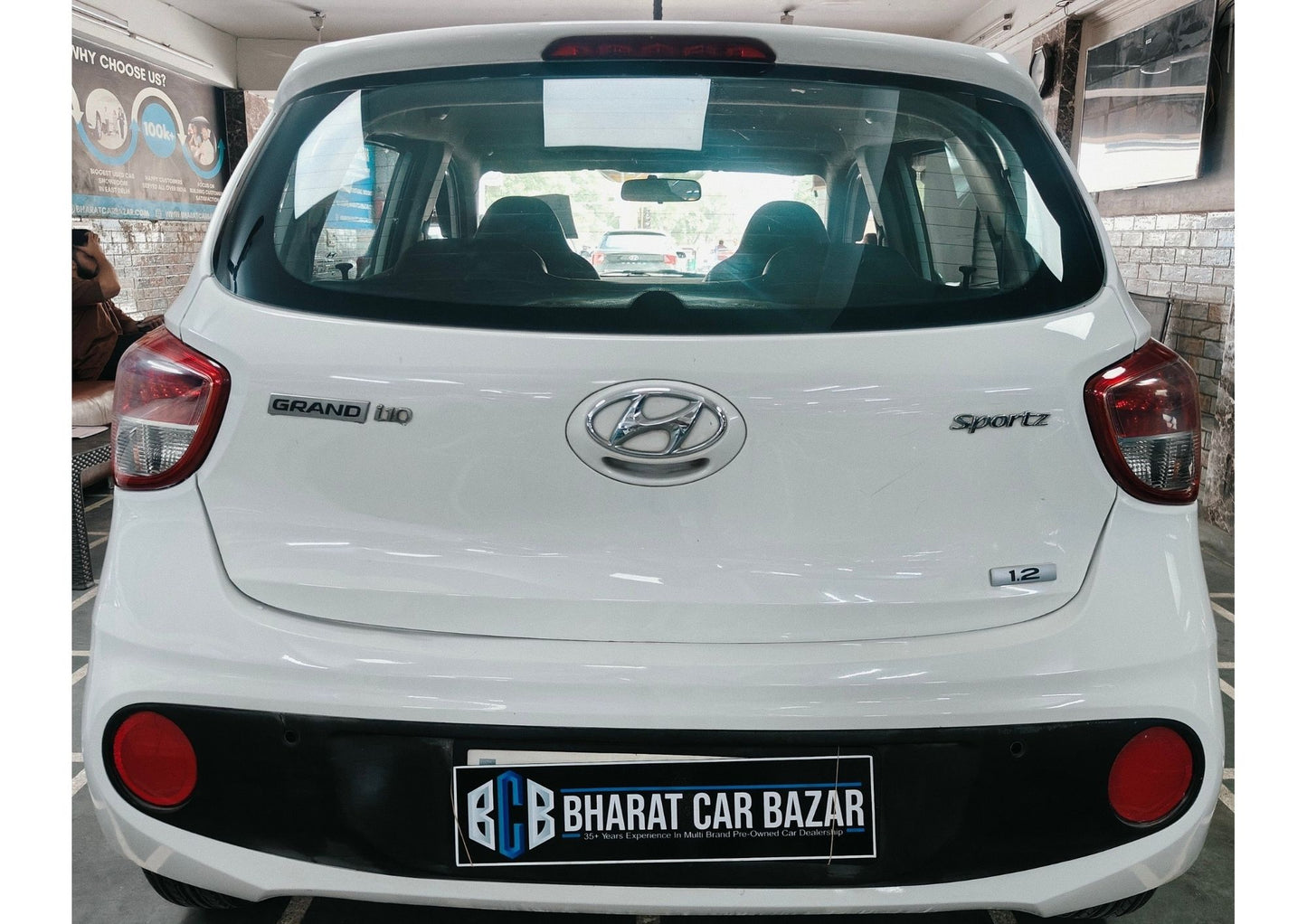 39,000 KMS HYUNDAI GRAND I10 SPORTZ PETROL (2018)
