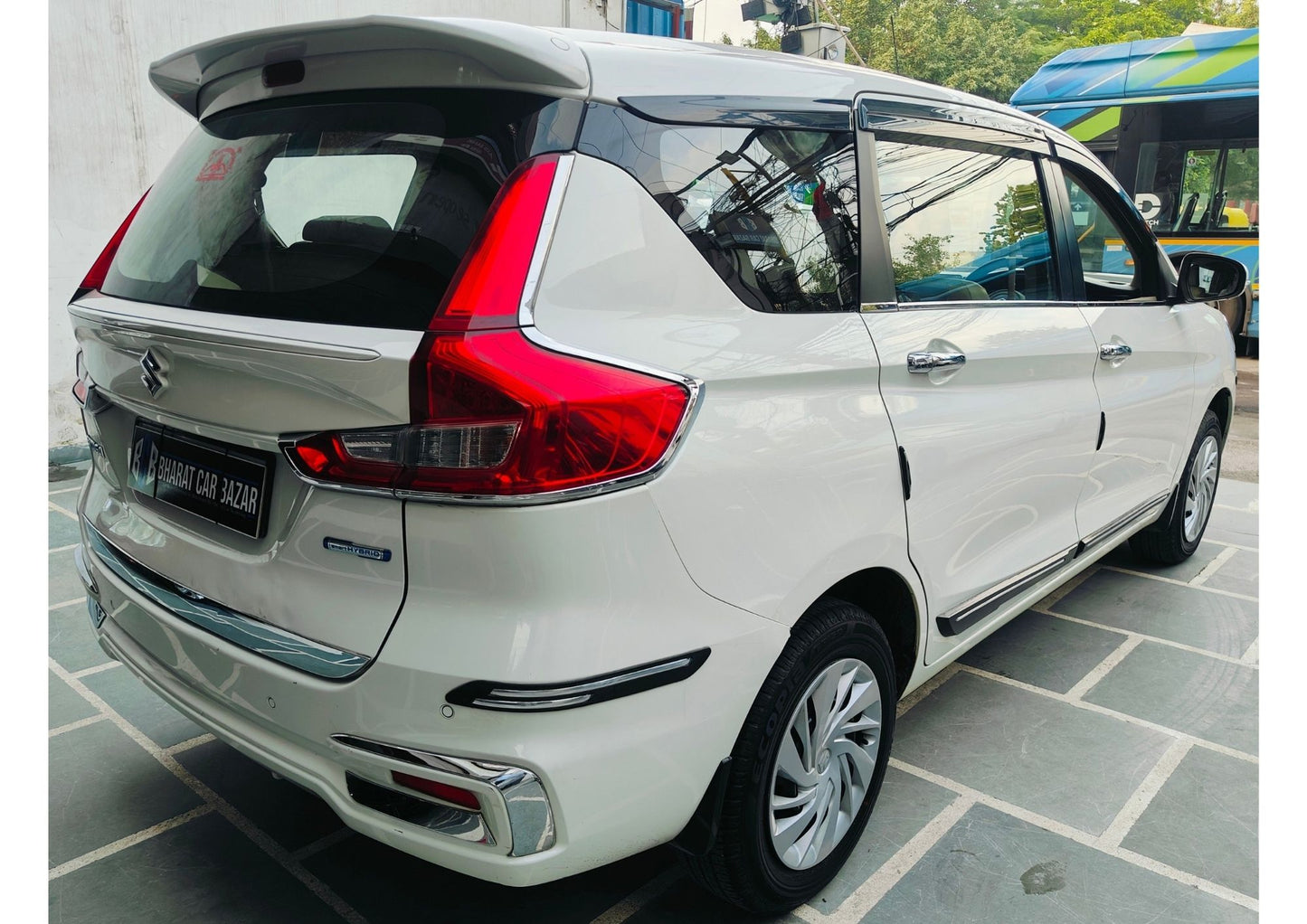 19,000 KMS MARUTI ERTIGA VXI (O) HYBRID PETROL (2024)