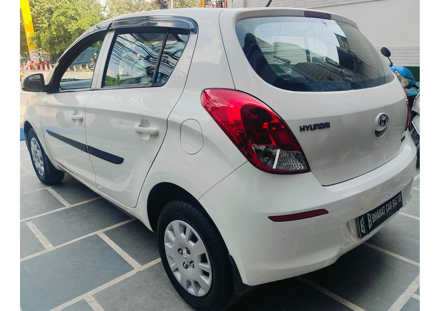 39,000 KMS HYUNDAI I20 MAGNA PETROL (2012)