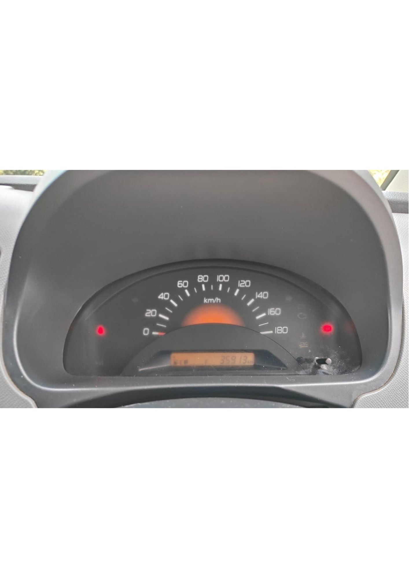 35,000 KMS MARUTI WAGONR LXI CNG (2012)