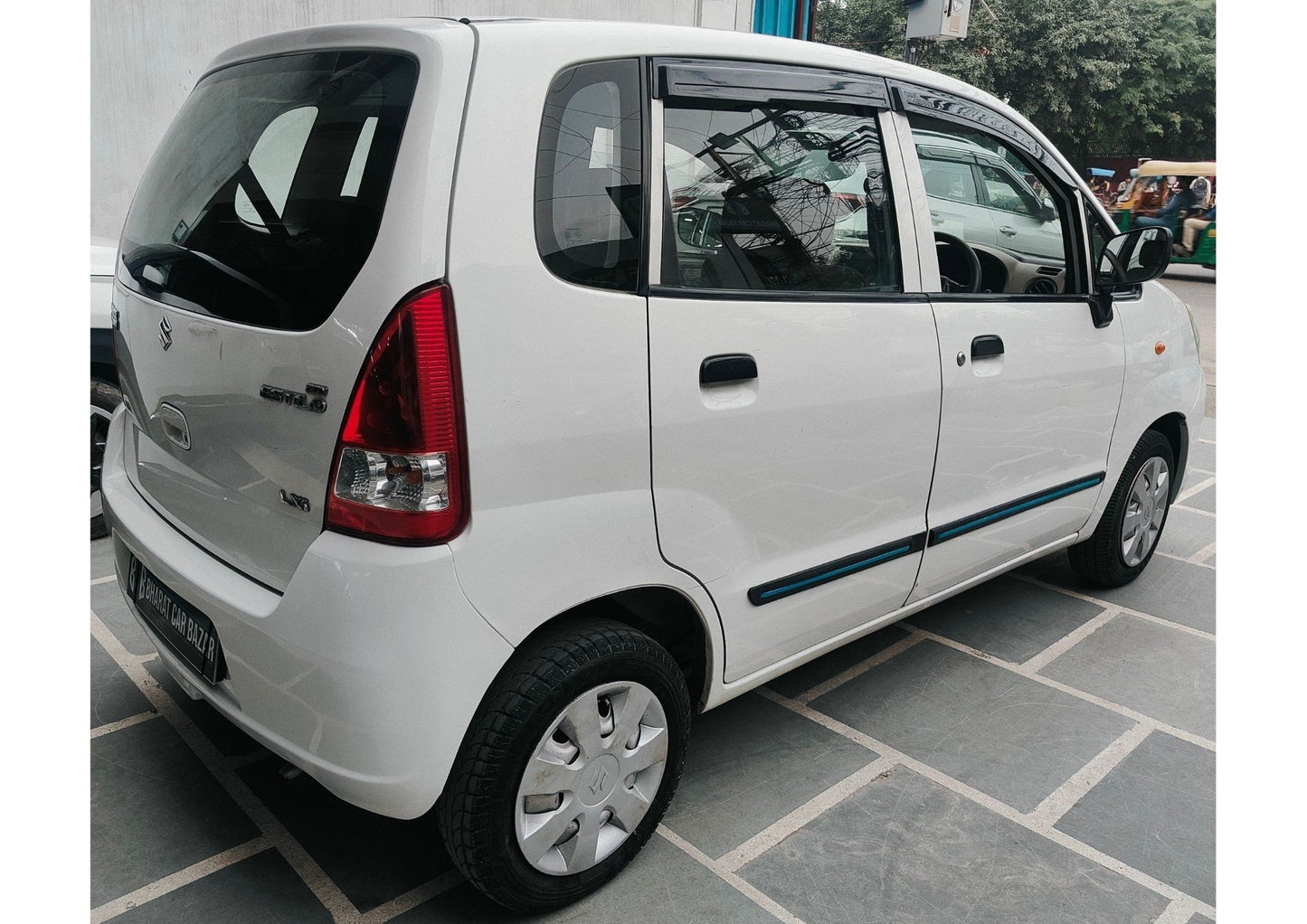 38,000KMS MARUTI ZEN ESTILO LXI PETROL (2013)