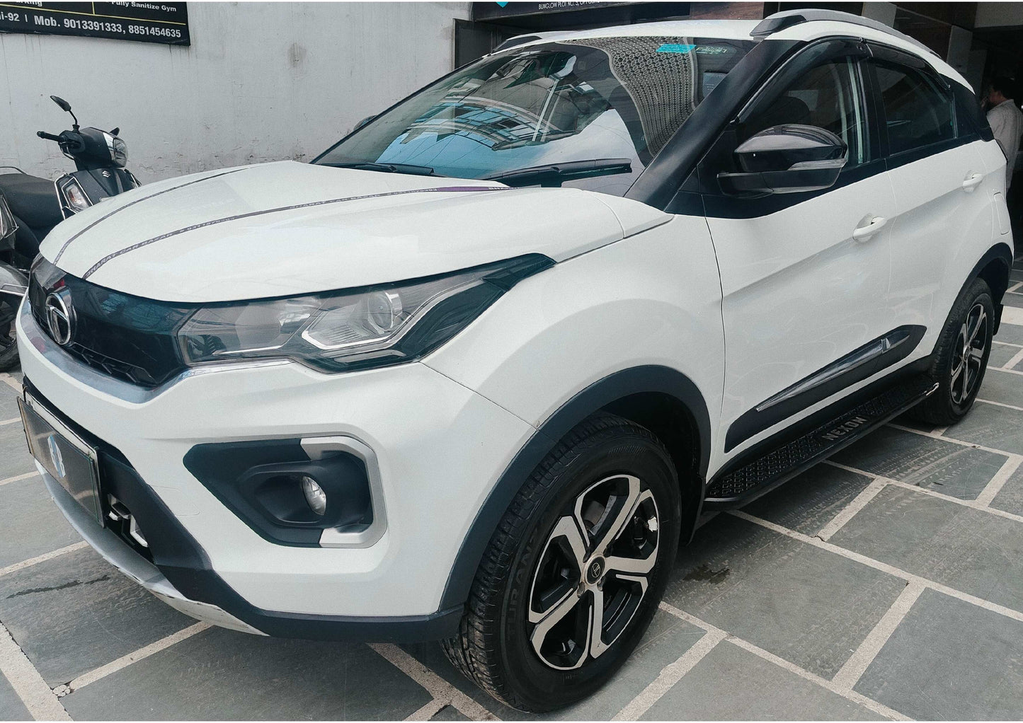 TATA NEXON XZA+ AUTOMATIC PETROL (2021)