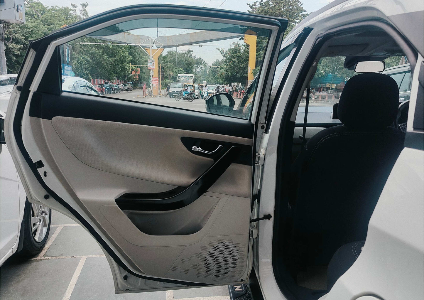 TATA NEXON XZA+ AUTOMATIC PETROL (2021)