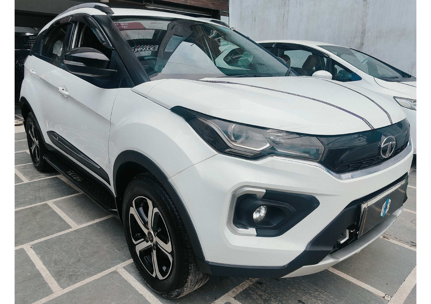 TATA NEXON XZA+ AUTOMATIC PETROL (2021)