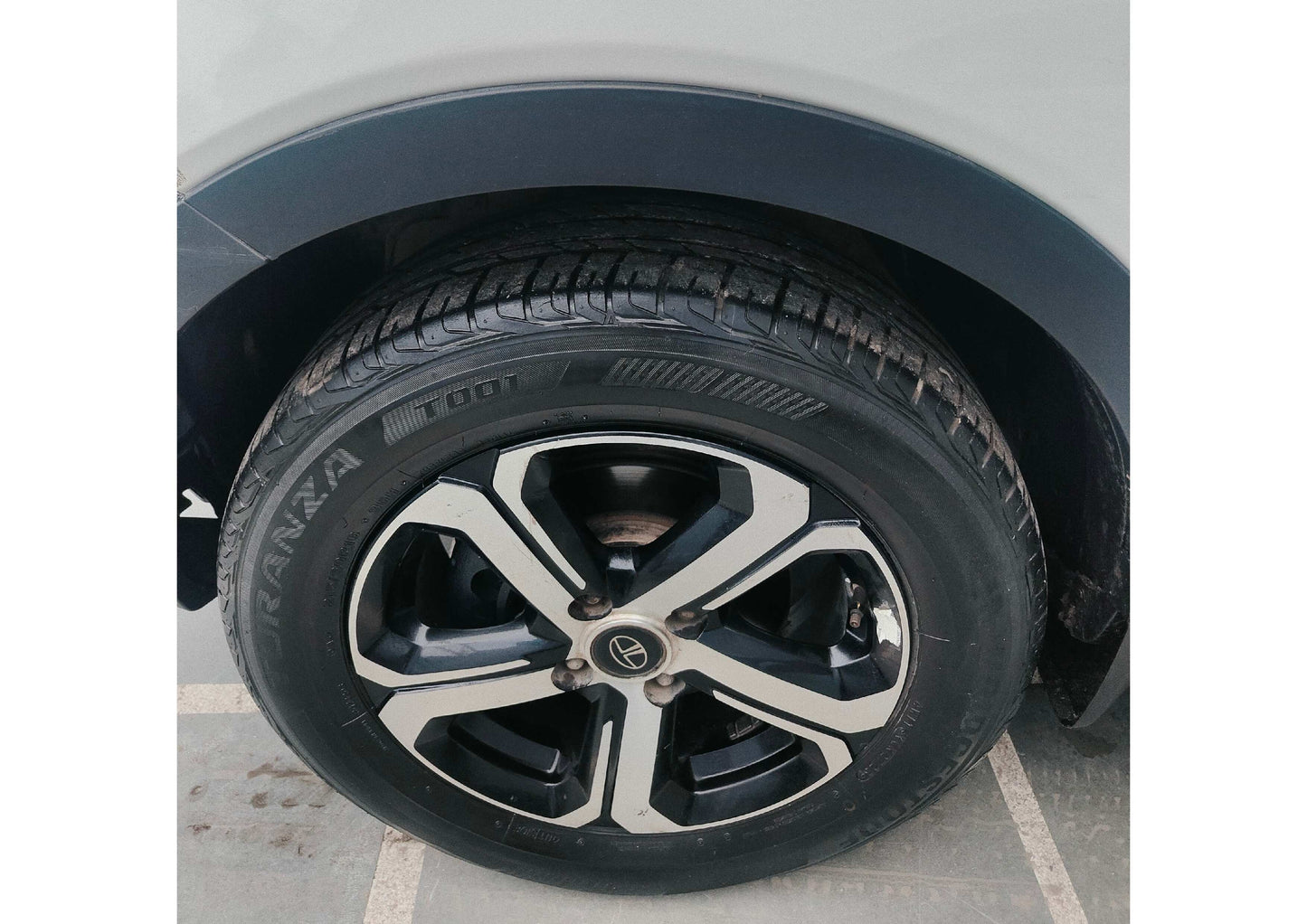 TATA NEXON XZA+ AUTOMATIC PETROL (2021)