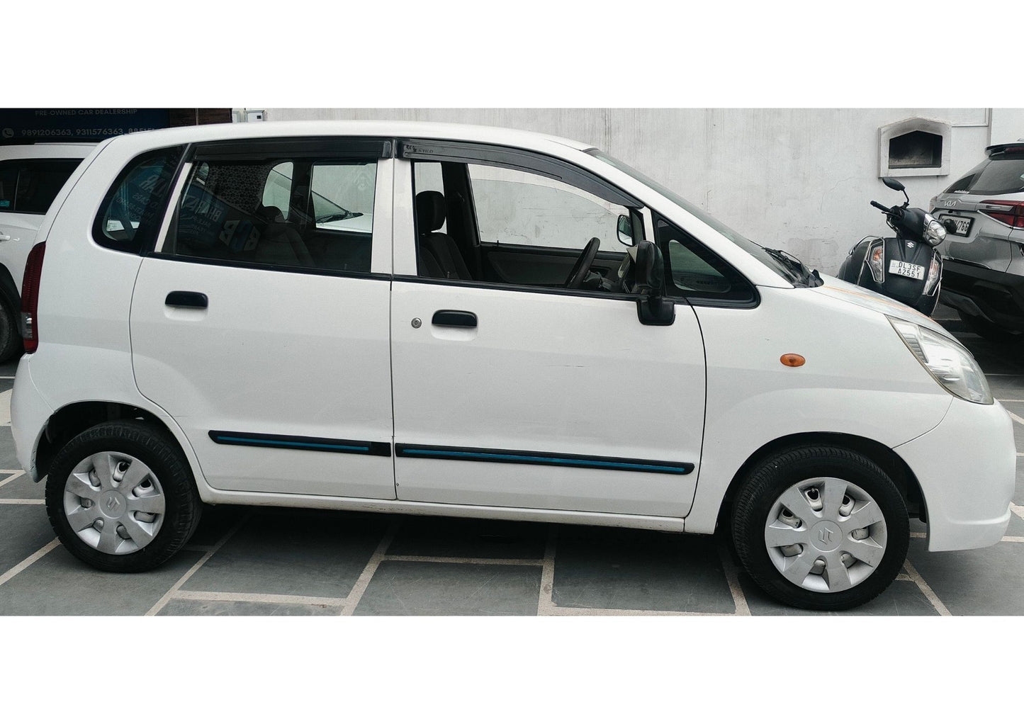 38,000KMS MARUTI ZEN ESTILO LXI PETROL (2013)