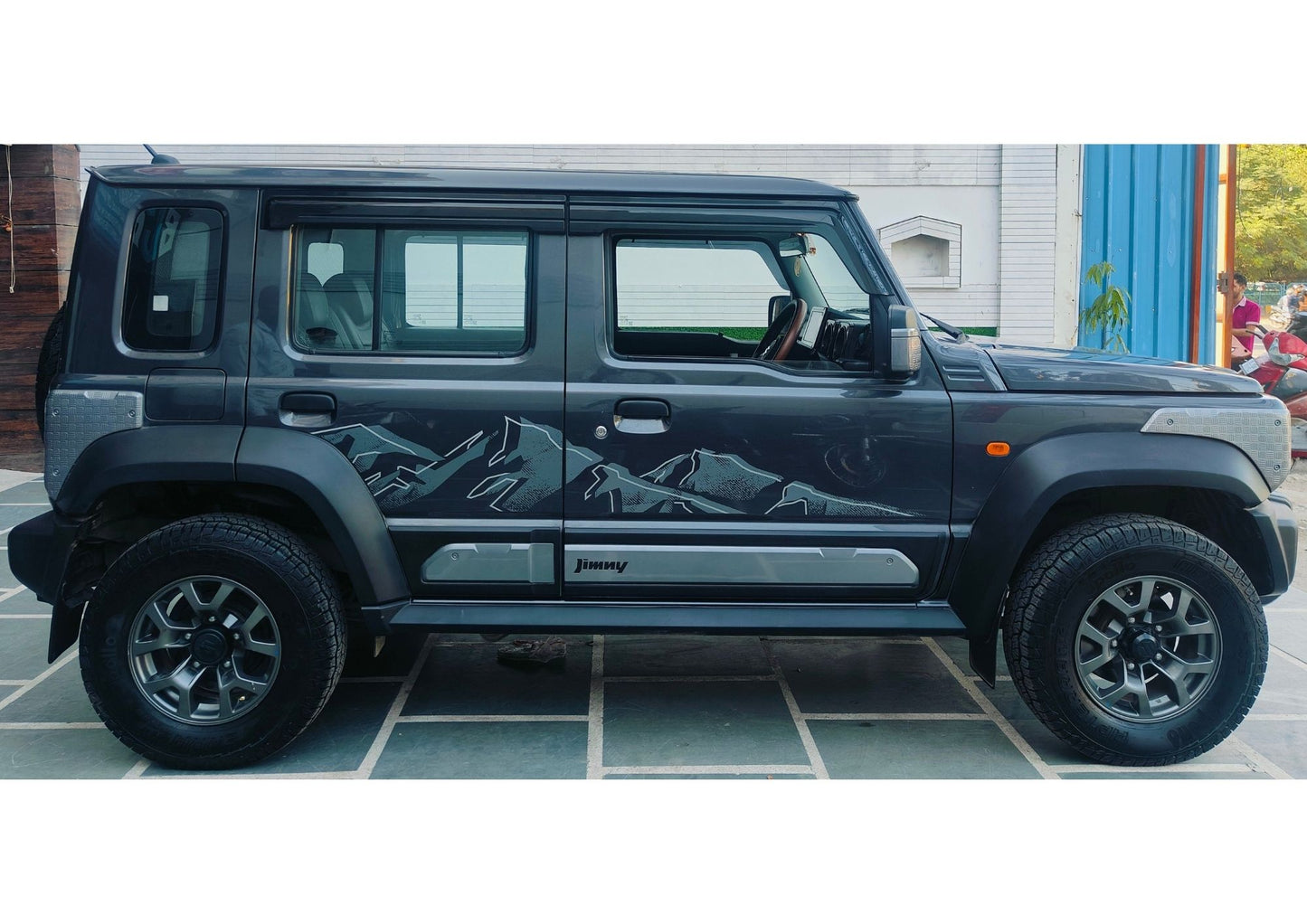 10,000 KMS MARUTI JIMNY ZETA ALLGRIP PRO PETROL (2024)