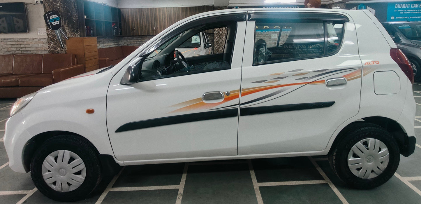 30,000 KMS MARUTI ALTO LXI PETROL (2017)