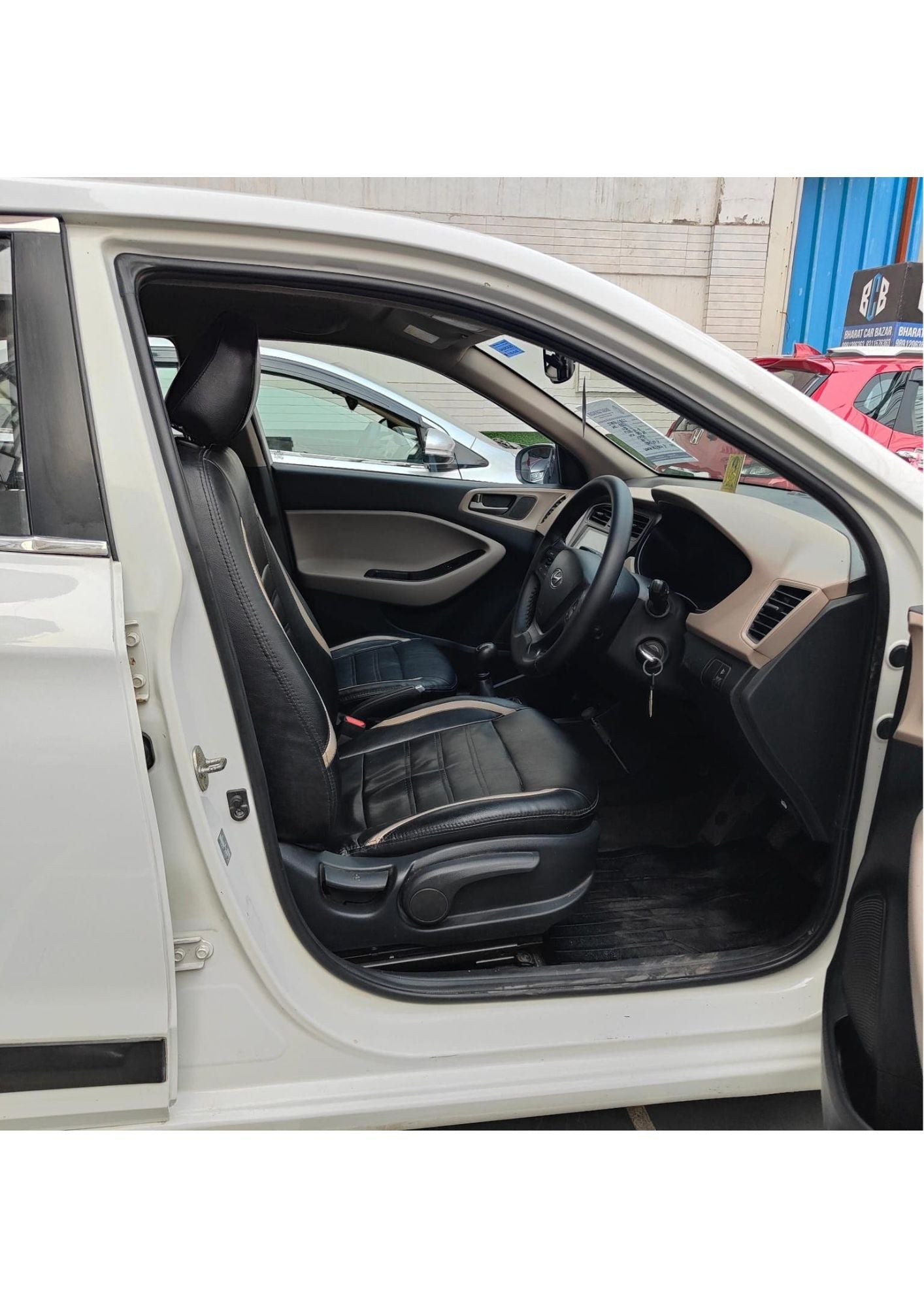 HYUNDAI I20 SPORTZ PETROL (2017)