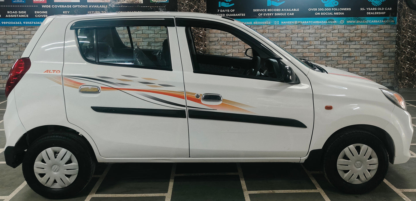30,000 KMS MARUTI ALTO LXI PETROL (2017)
