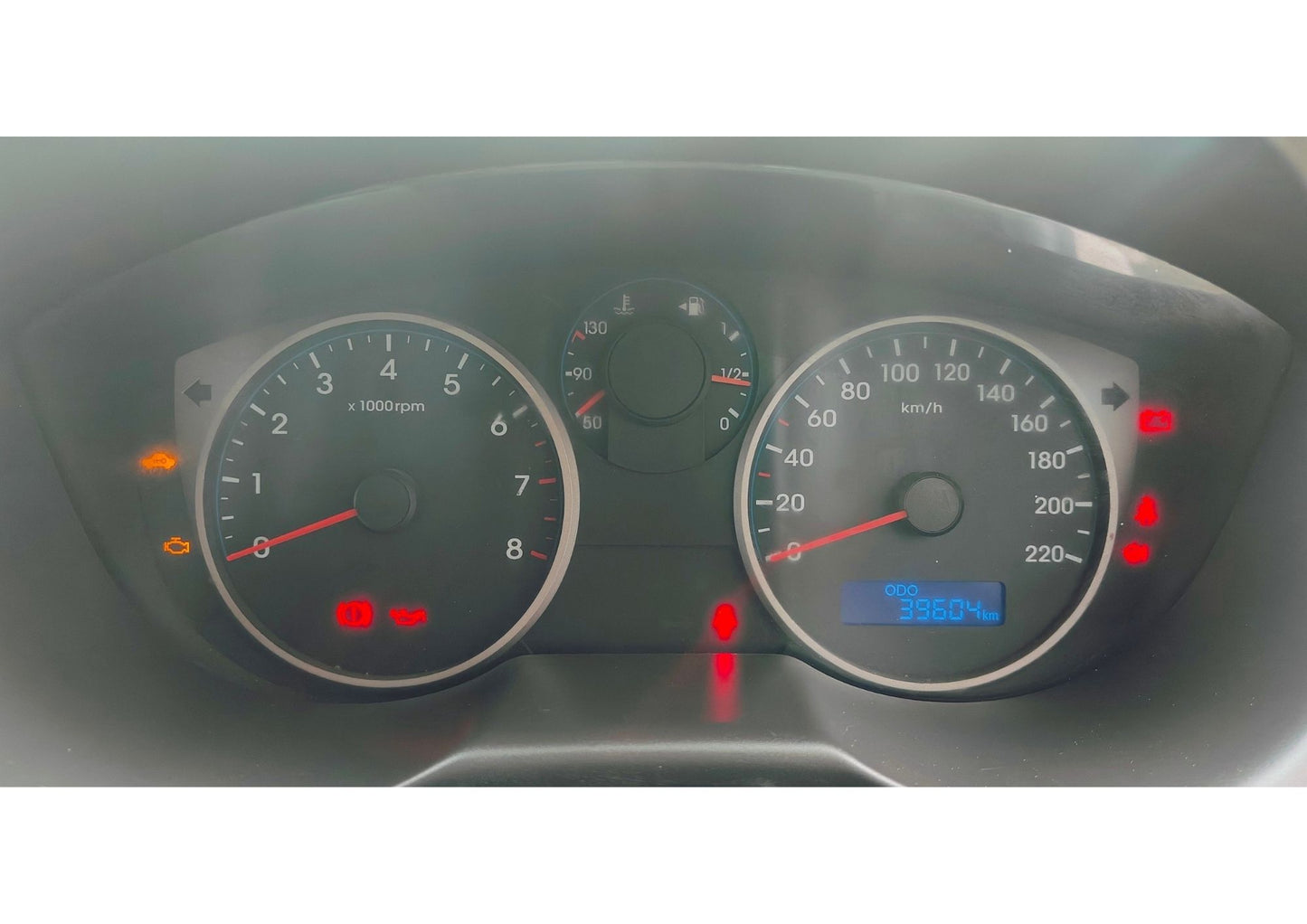 39,000 KMS HYUNDAI I20 MAGNA PETROL (2012)
