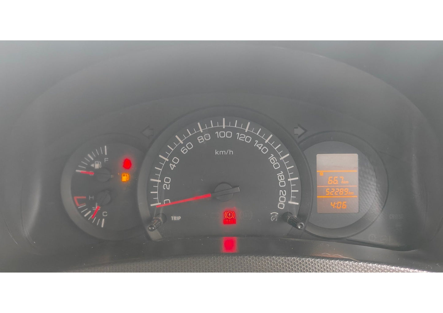 MARUTI SWIFT LXI (O) PETROL (2016)