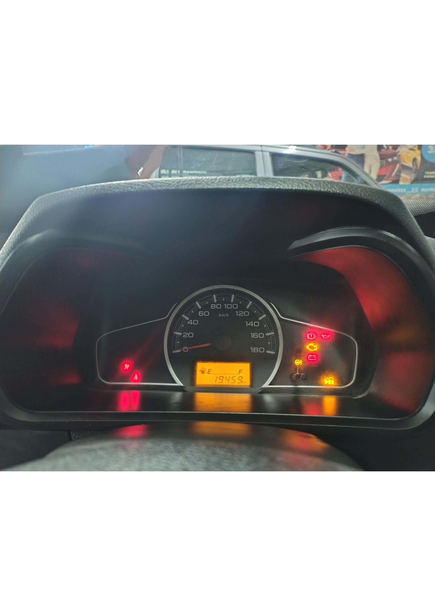 19,000 KMS MARUTI ALTO 800 LXI PETROL (2021)