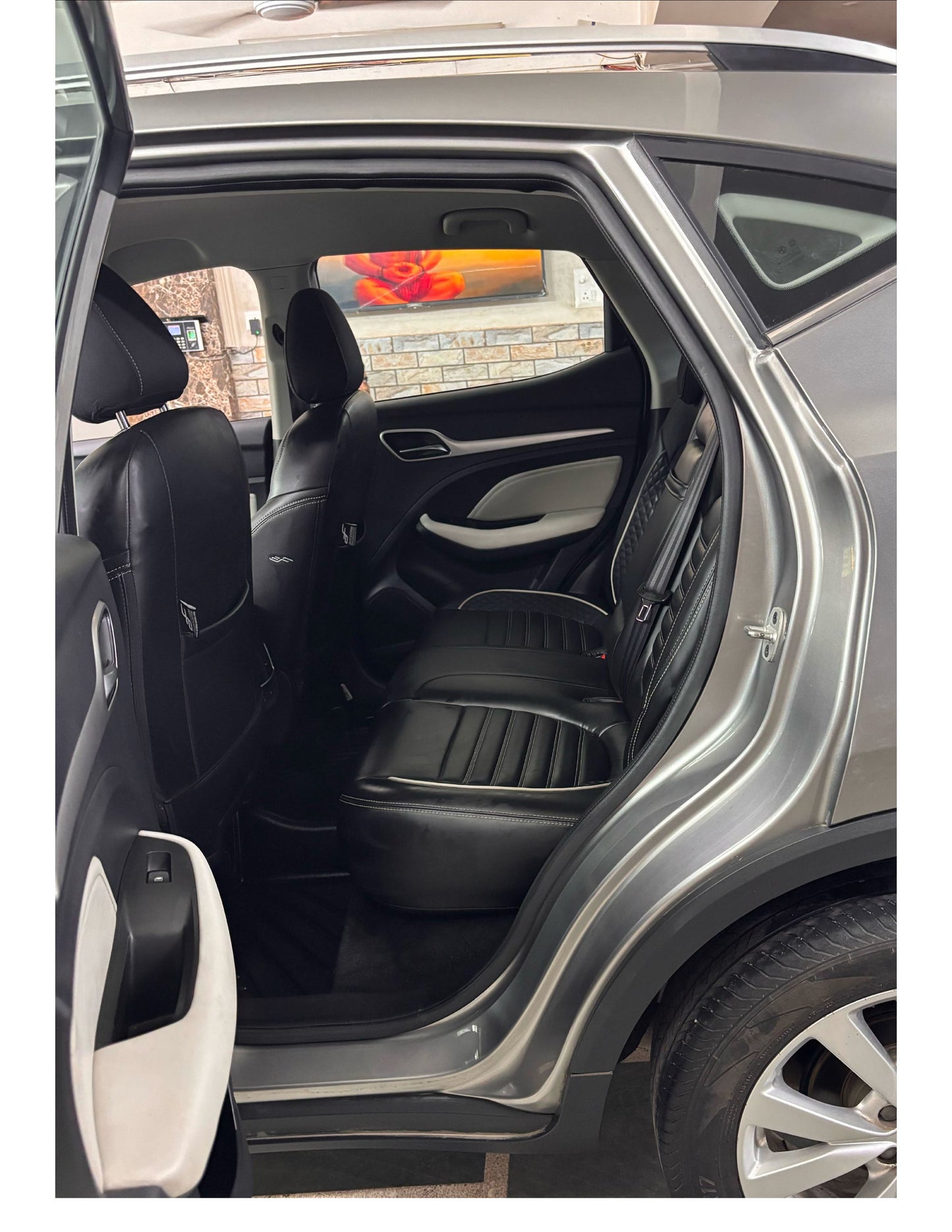 31,000 KMS MG ASTOR SUPER PETROL (2023)