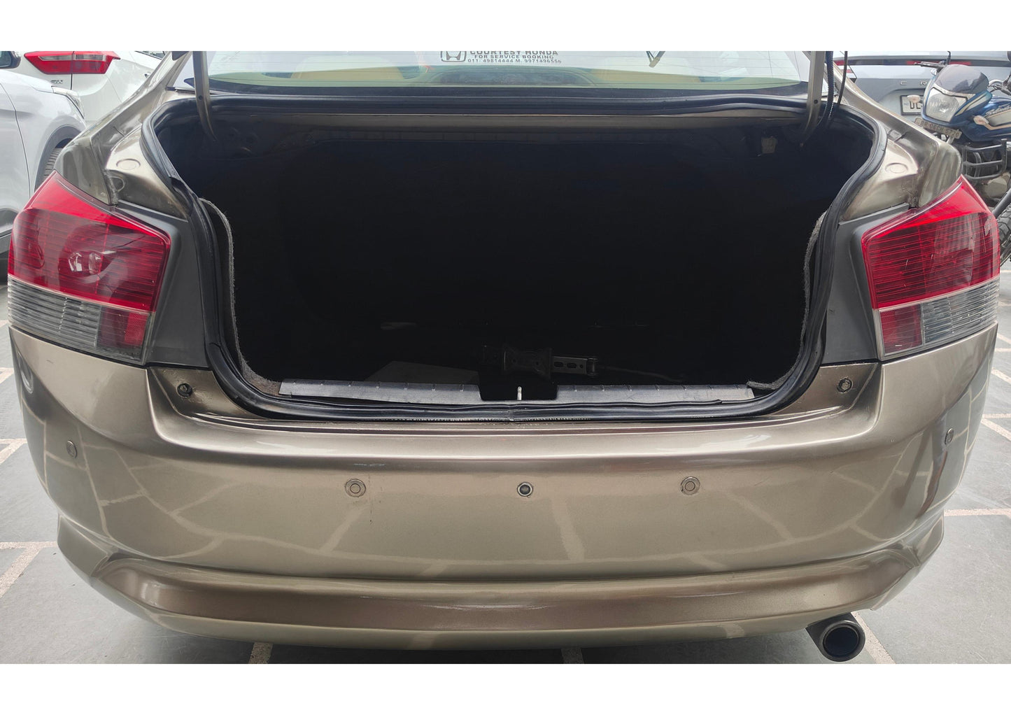 HONDA CITY V AT PETROL (2011)