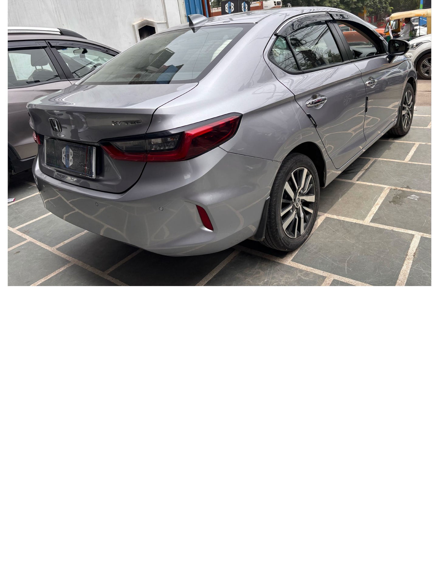 28,000 KMS HONDA CITY ZX CVT PETROL (2022)