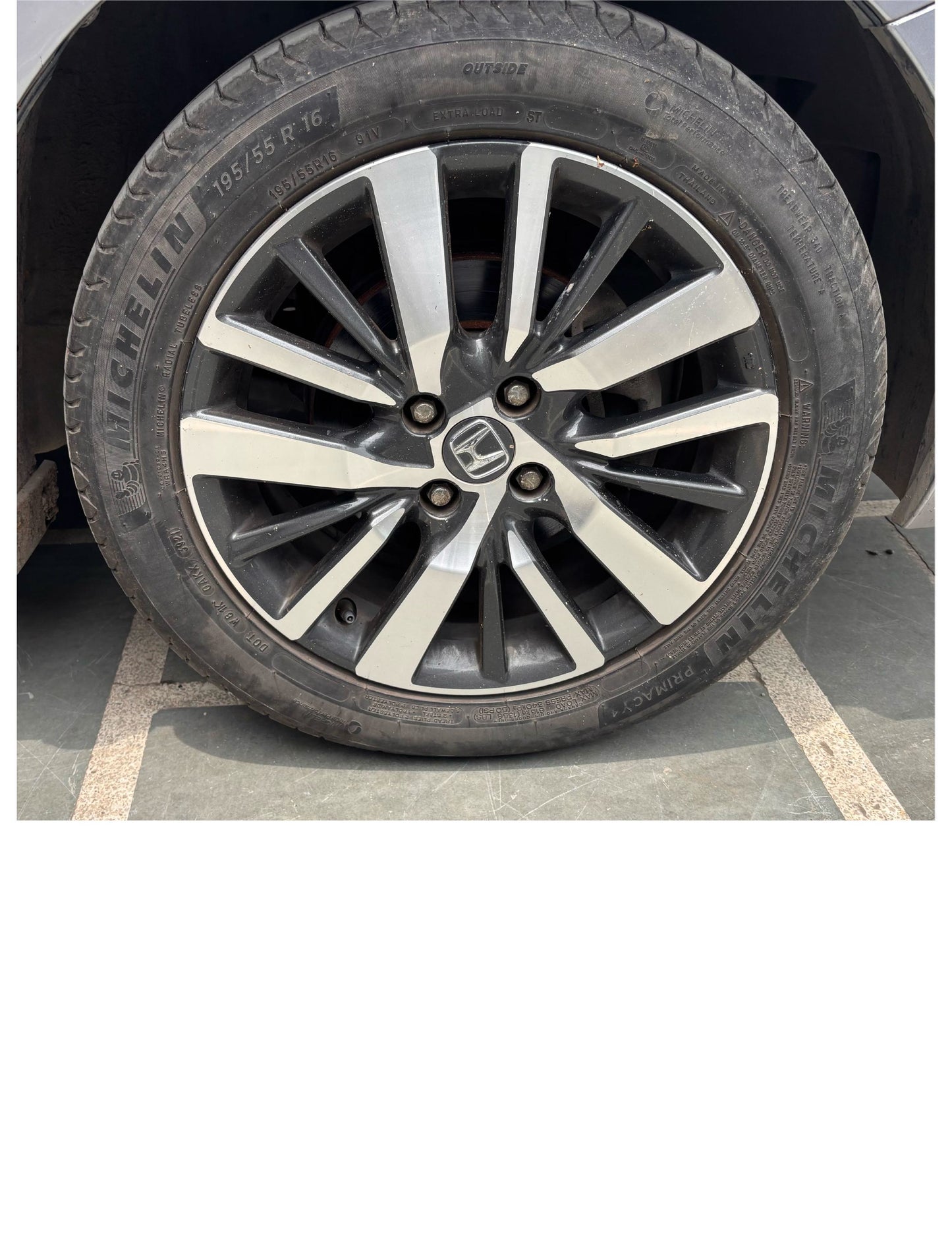 28,000 KMS HONDA CITY ZX CVT PETROL (2022)
