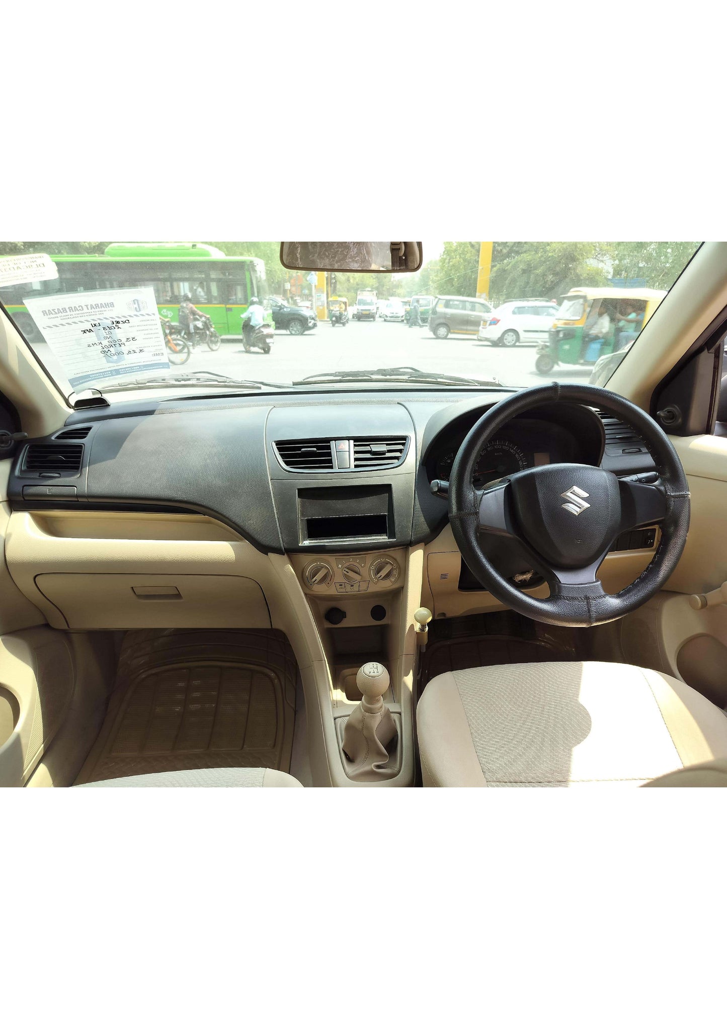 33,000 KMS DZIRE LXI PETROL (2013)