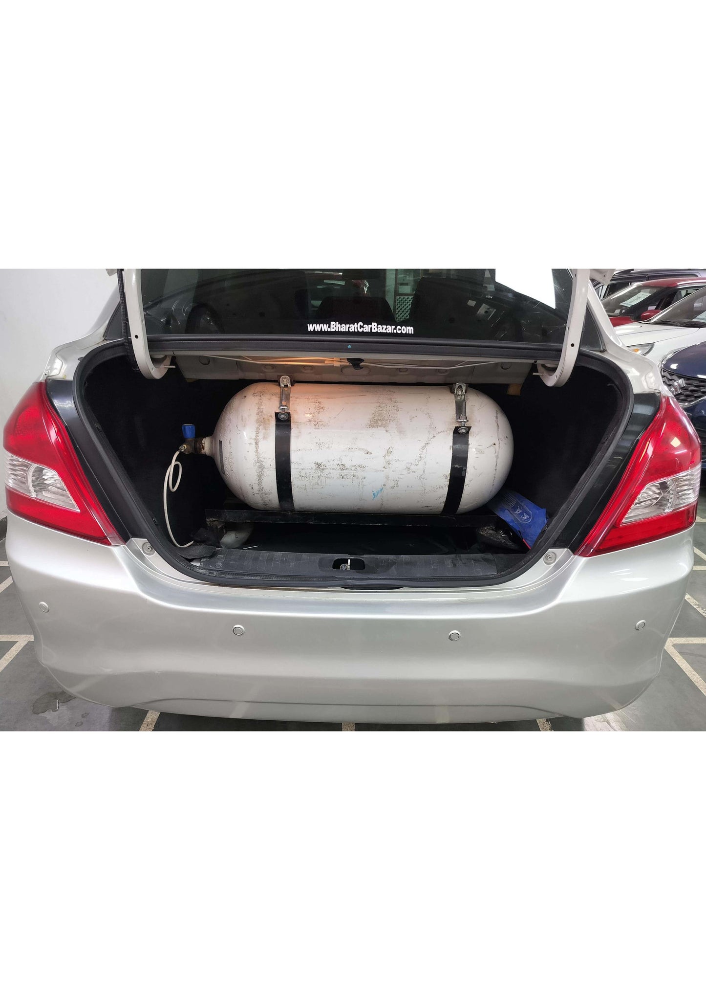 MARUTI DZIRE VXI PET+CNG (2015)